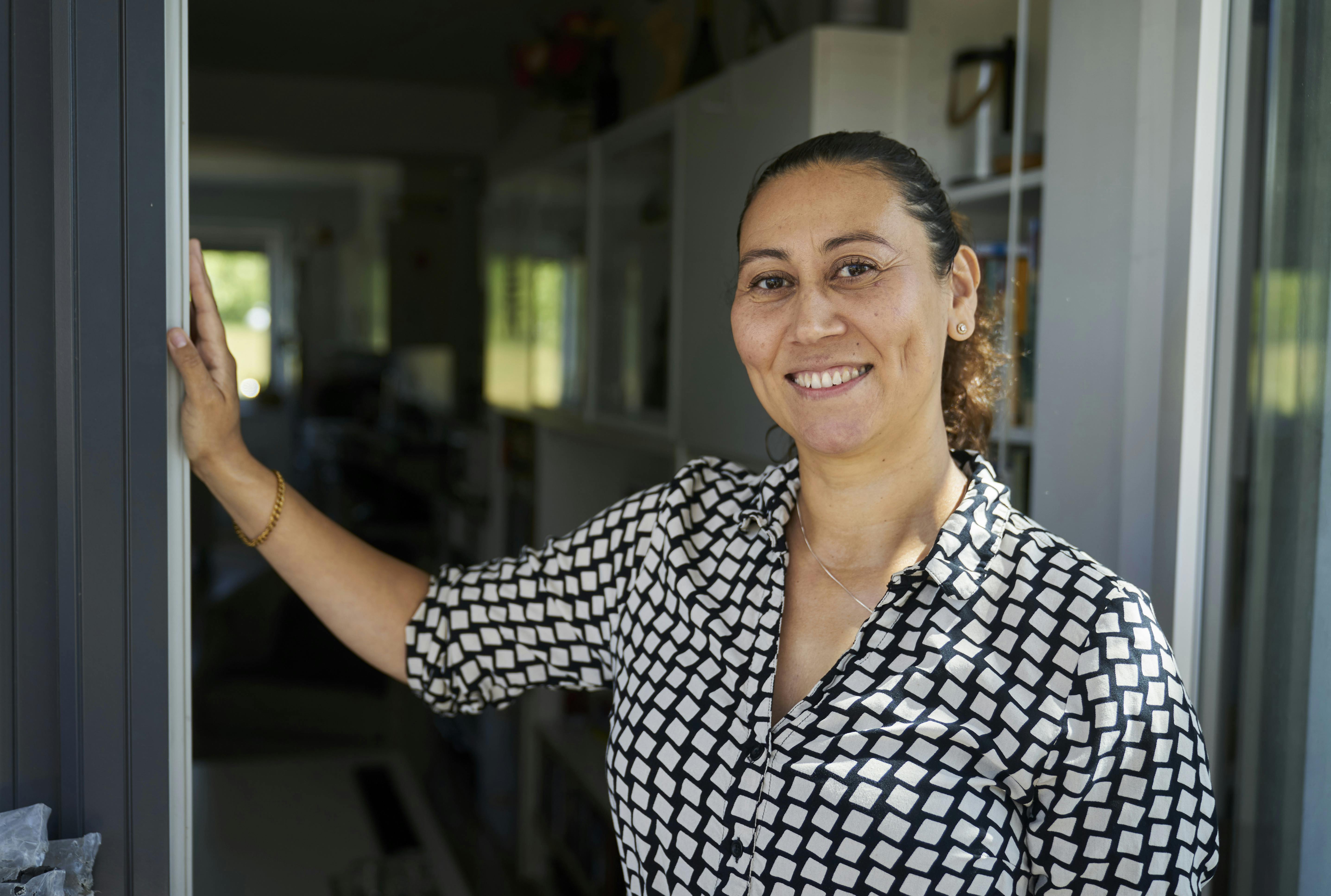 Claudia er gravid med donoræg trods tidlig overgangsalder