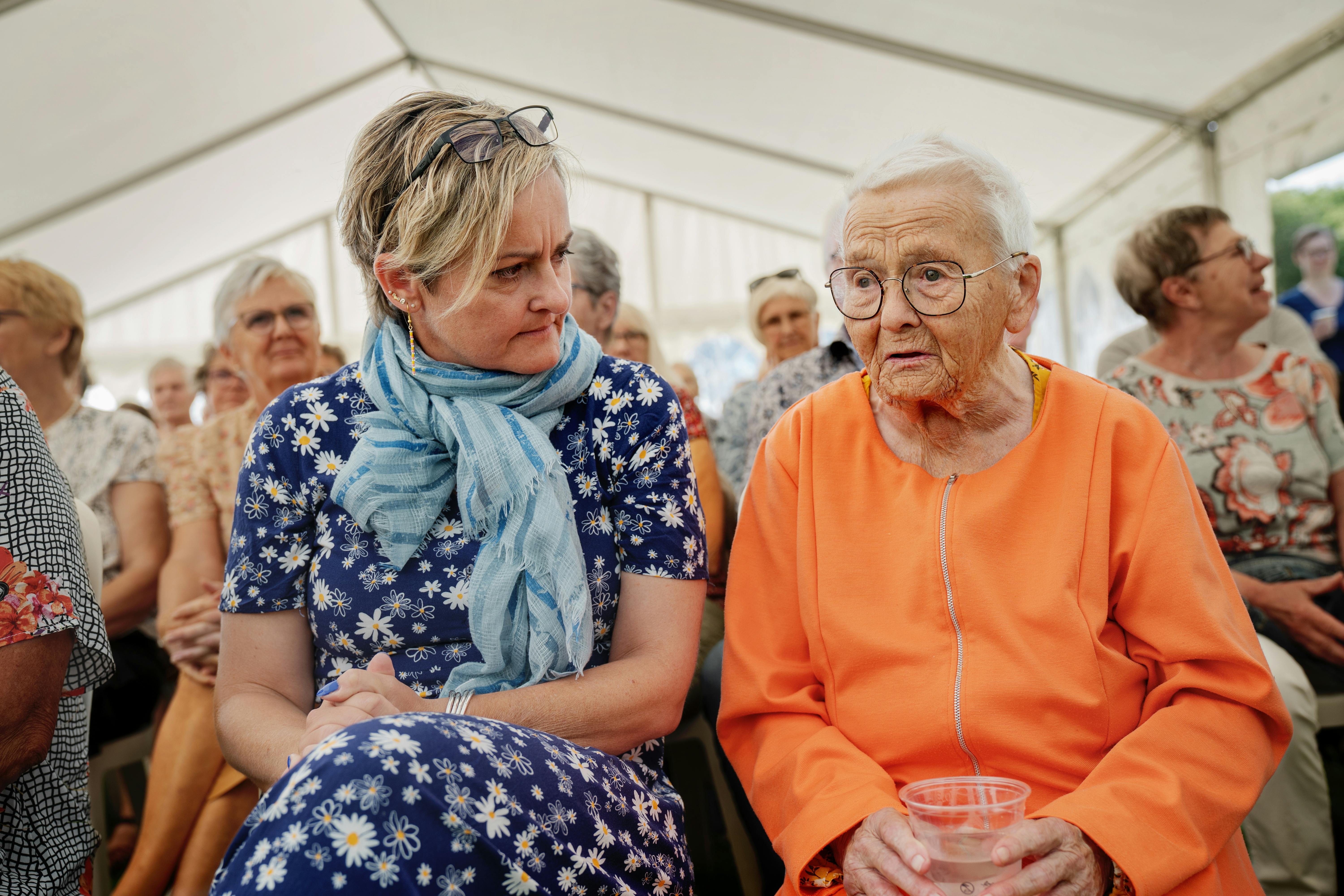 Minister Pernille Rosenkrantz-Theil og Regine Løndorf