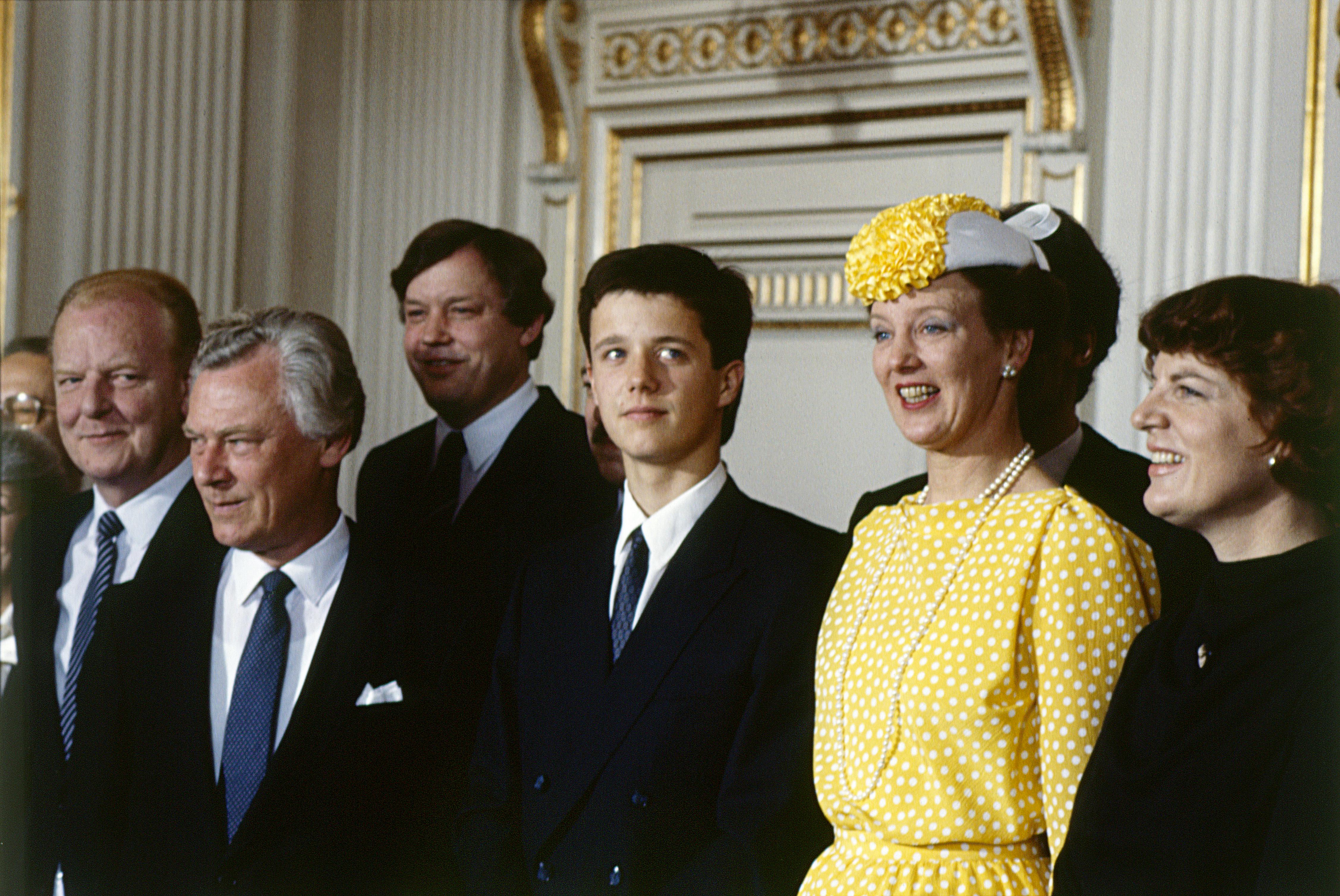 Da kronprins Frederik fyldte 18 år 26. maj 1986, deltog han for første gang i et statsråd sammen med sin mor, dronning Margrethe. Kronprinsen var en smule usikker og ikke helt tilfreds med sin fødselsdag.