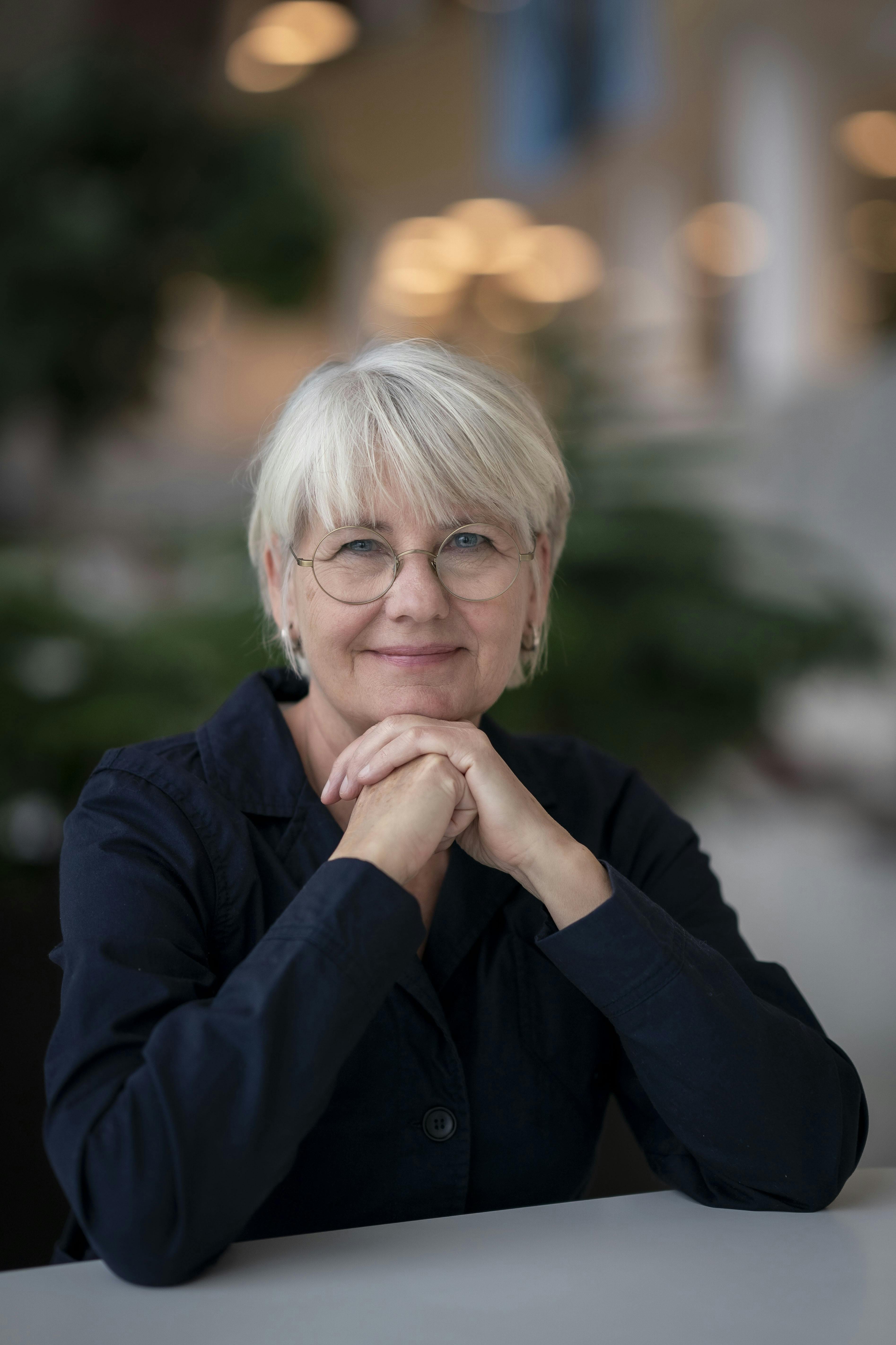 Har du spørgsmål til socialrådgiver Bettina Post, så send en e-mail til: bettina@familiejournal.dk