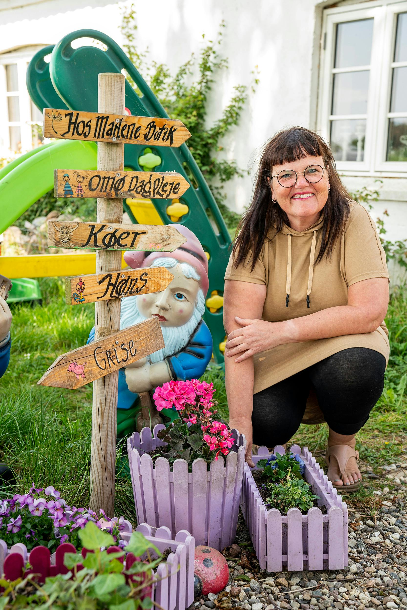 Marlene Munk er dagplejer og cafébestyrer på Omø 