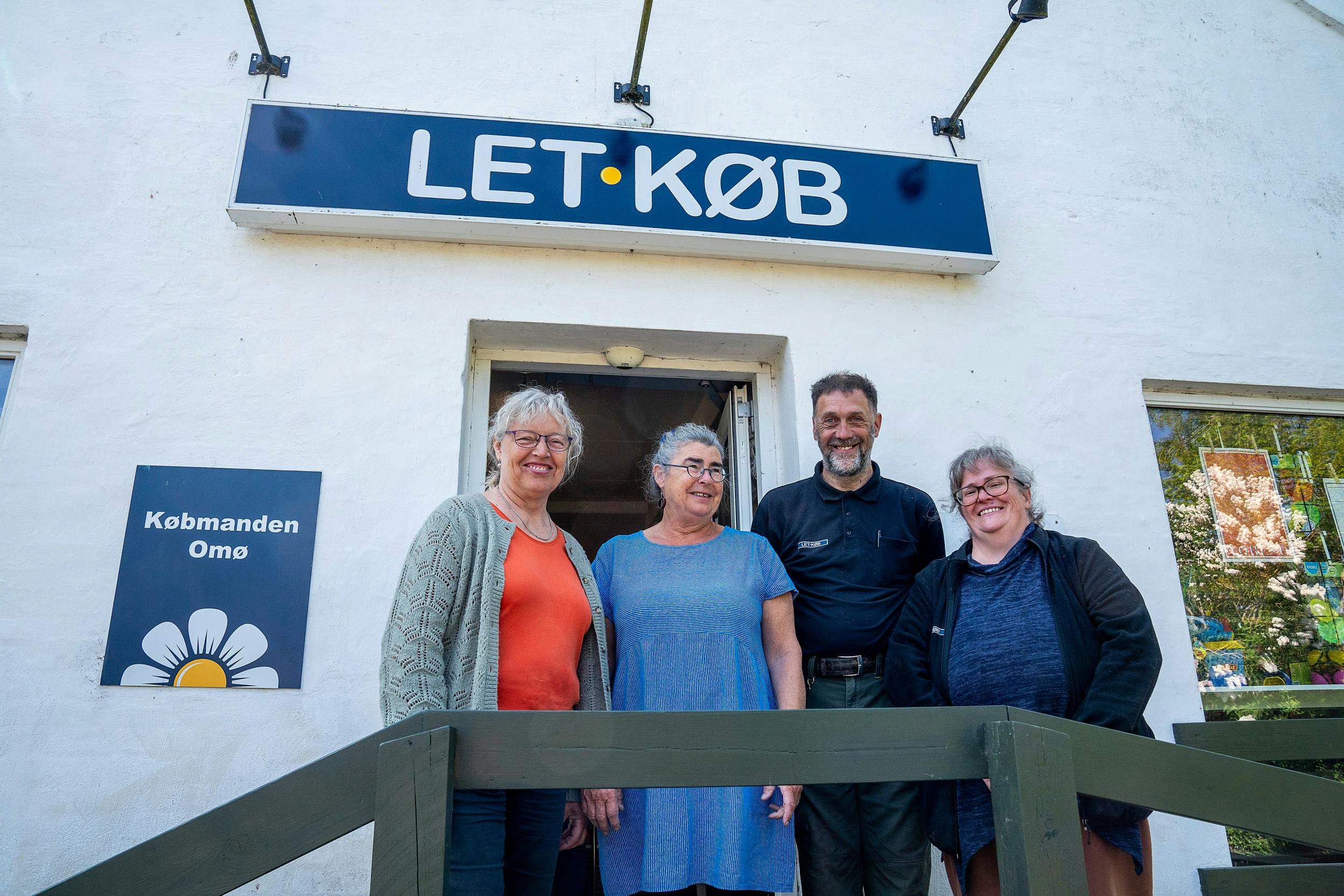 Robert, Gitte, Kirsten og Yvonne  arbejder i købmanden på Omø