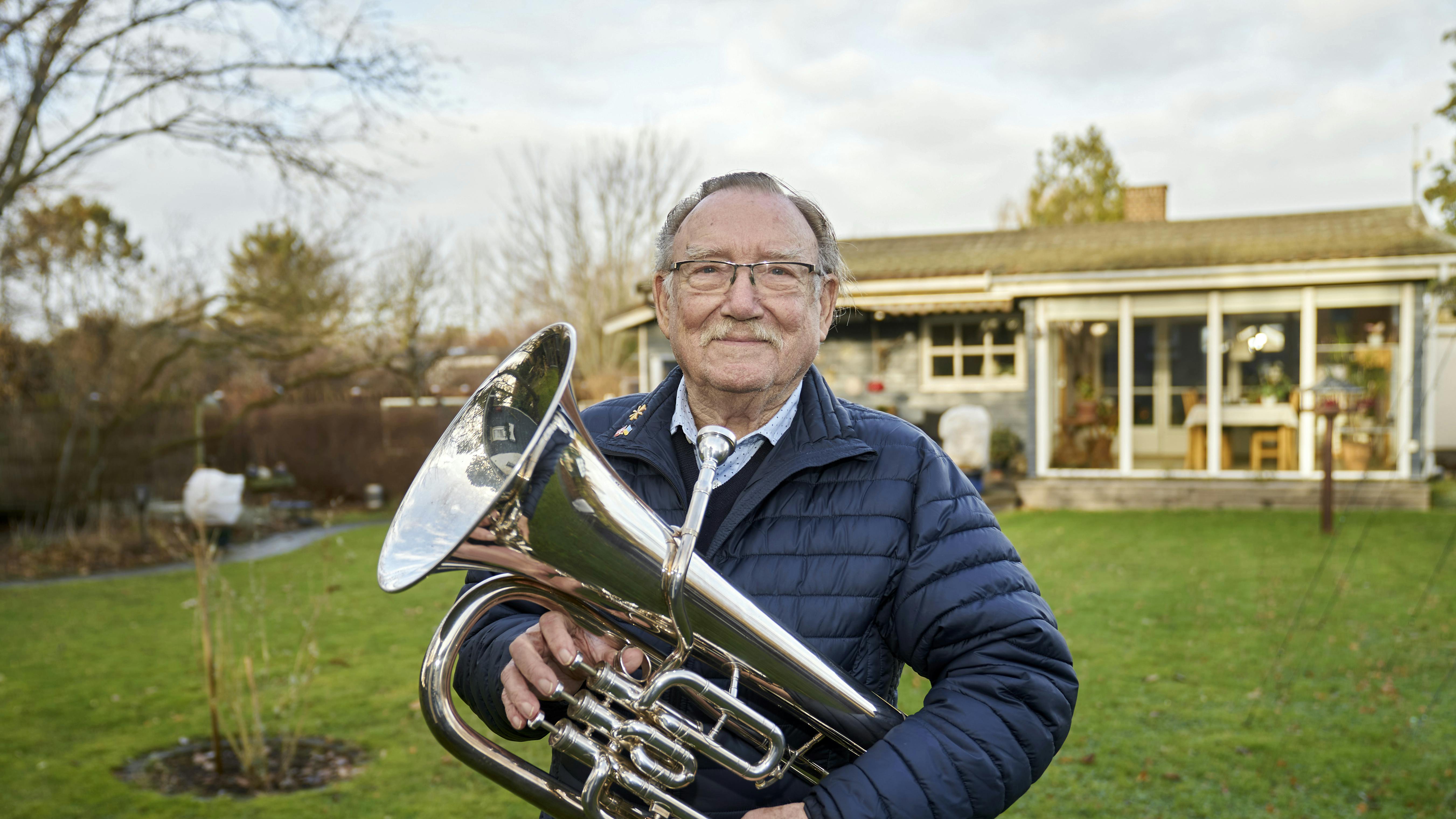 Tonny med sit blæseinstrument