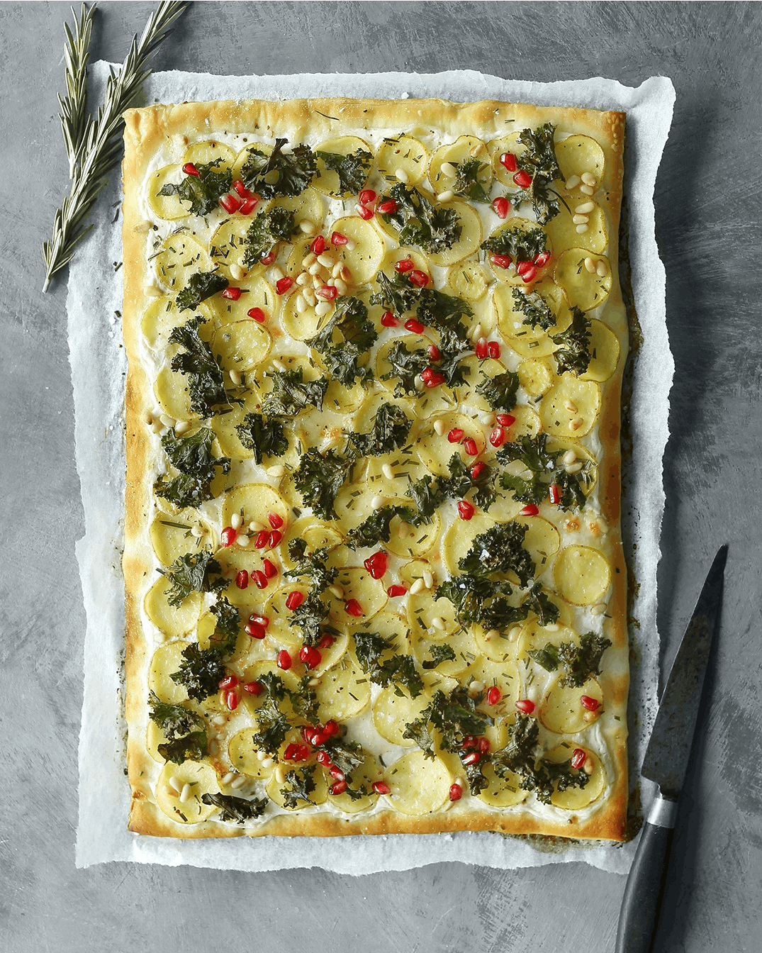 Kartoffelpizza med grønkål
