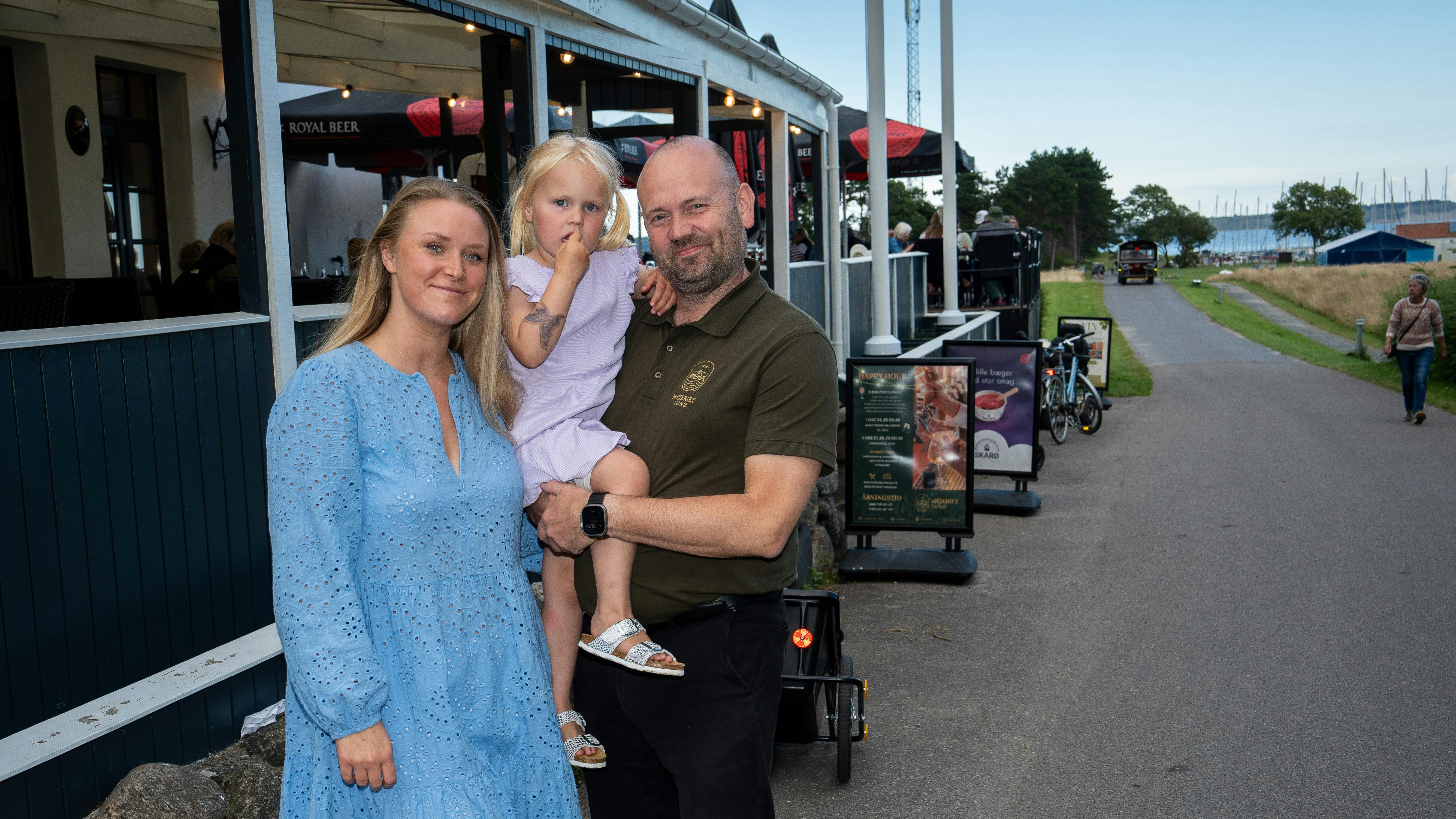 Tim Grønbech og Victoria Lindhardt har kendt hinanden fra barnsben og flyttede til Tunø i 2018 for at drive badehotel.