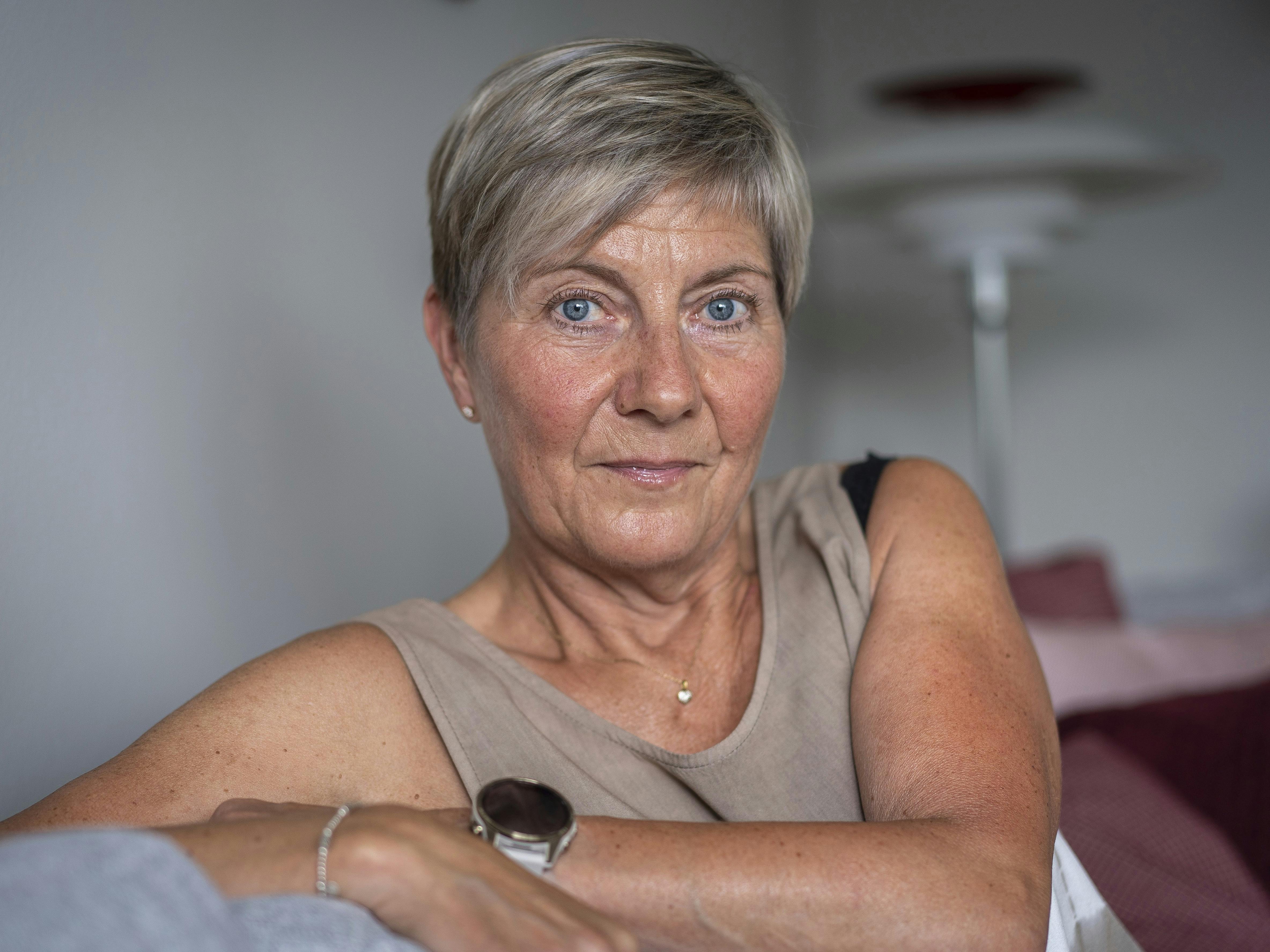 Bente Jonassen og hendes søster Pia voksede op i et hjem med alkoholmisbrug.