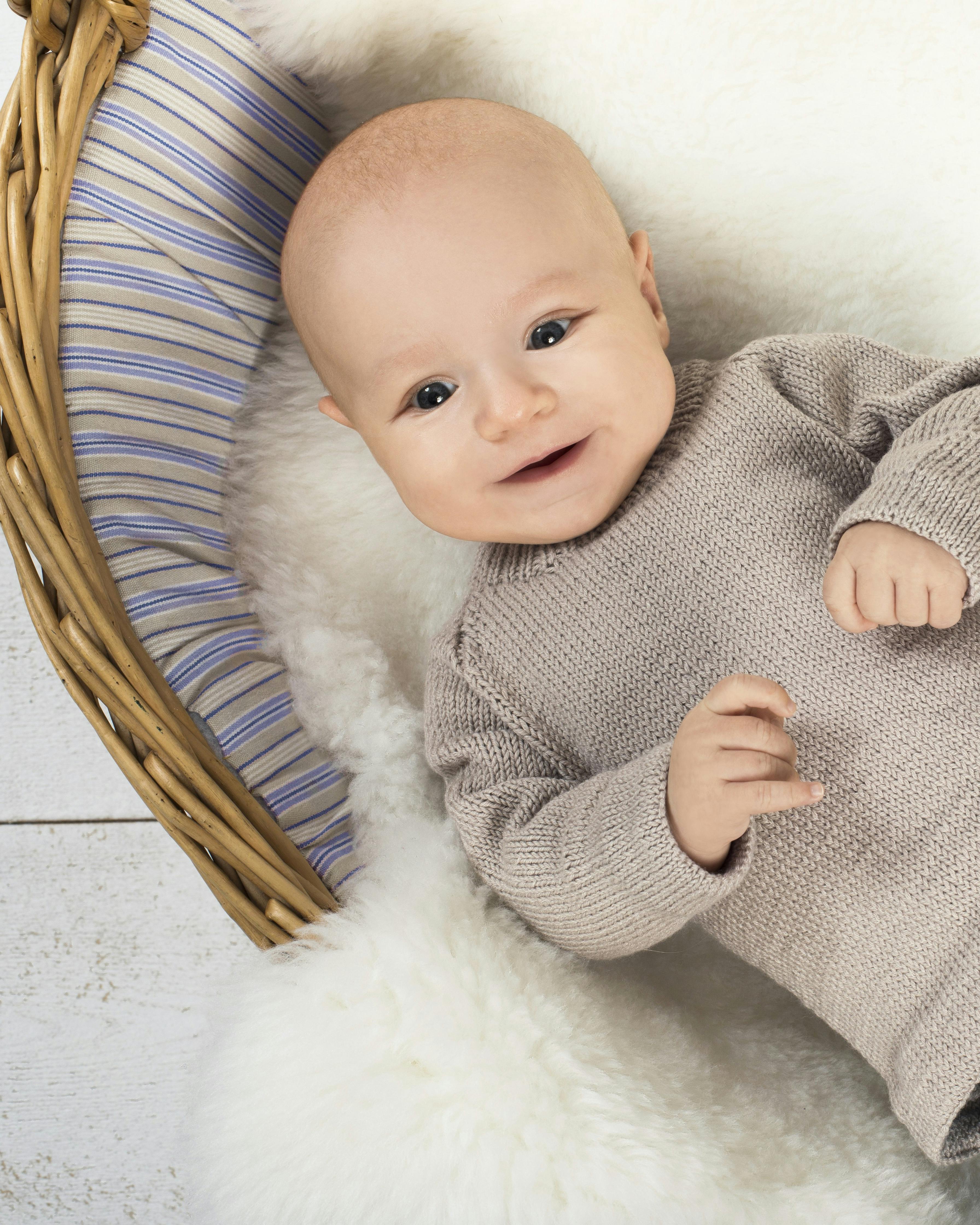 Strik et sødt babysæt: Rollinger i uld