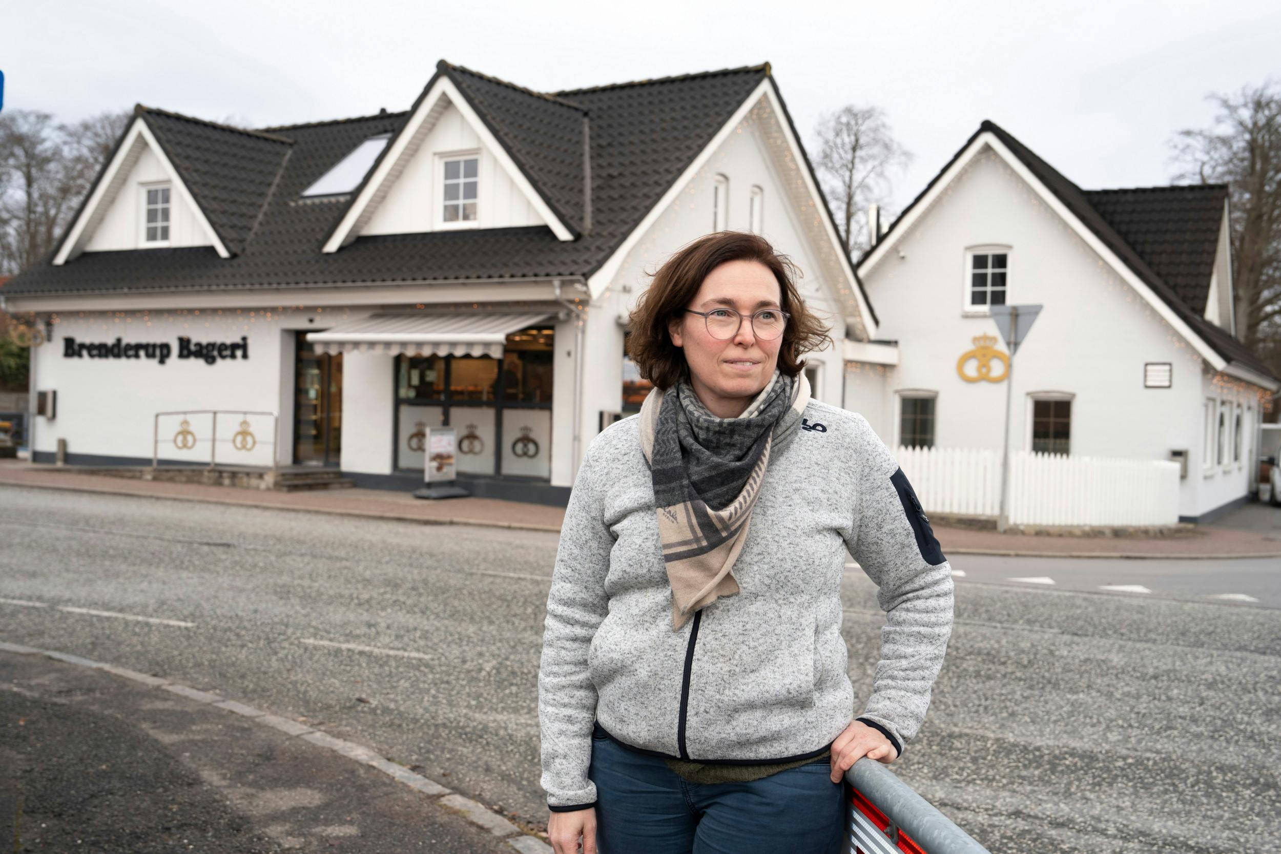 Lisbet har valgt at drive bageriet videre efter Kristians død.