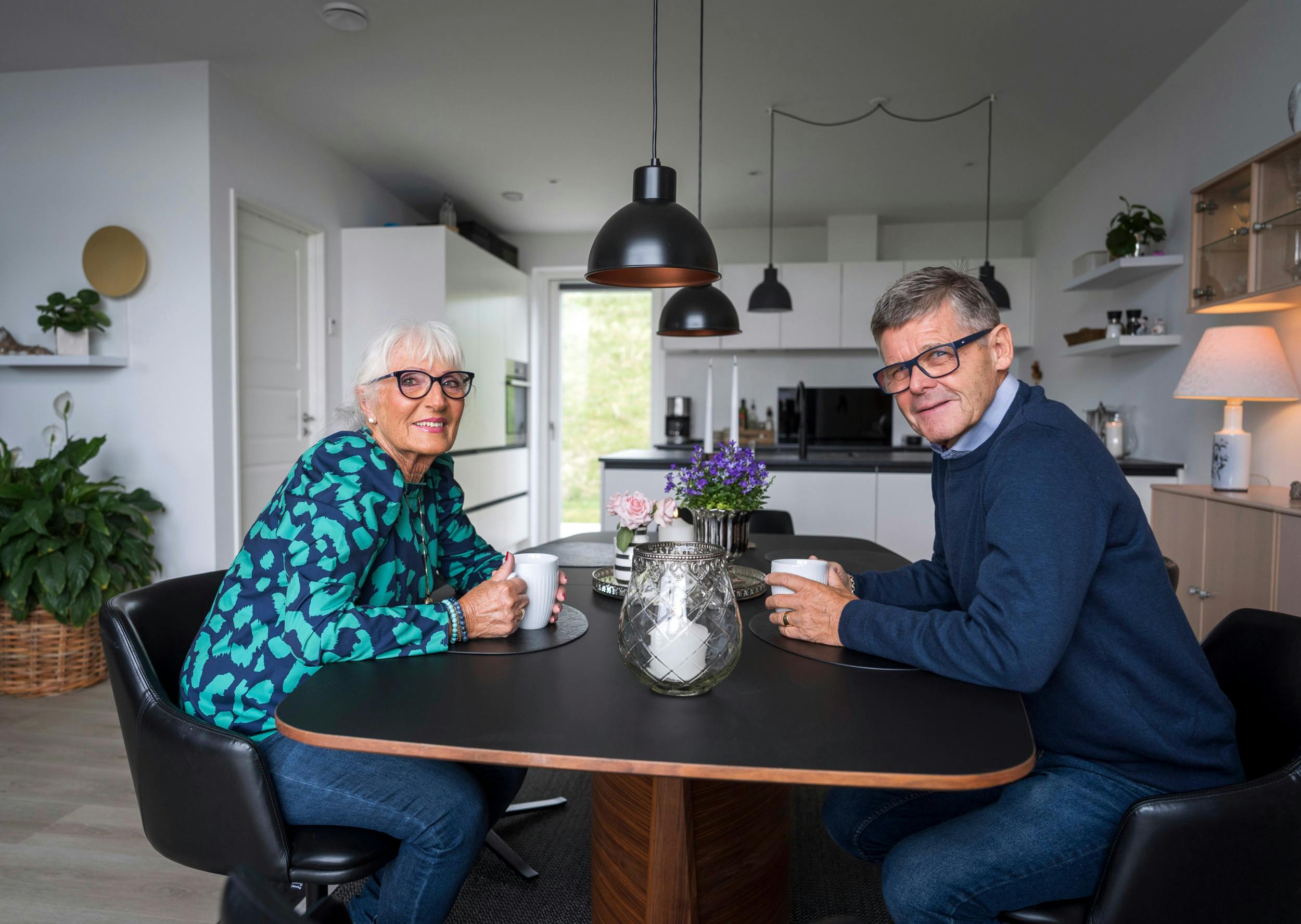 Eva og Ole bor nu sammen i et rækkehus i Næstved, hvor Ole er fra.