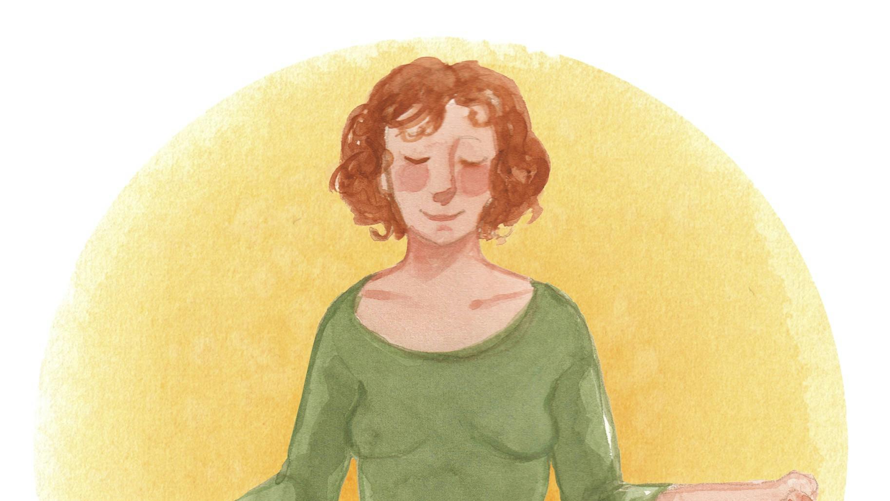 Kvinde, der sidder og mediterer i skrædderstilling med lukkede øjne o