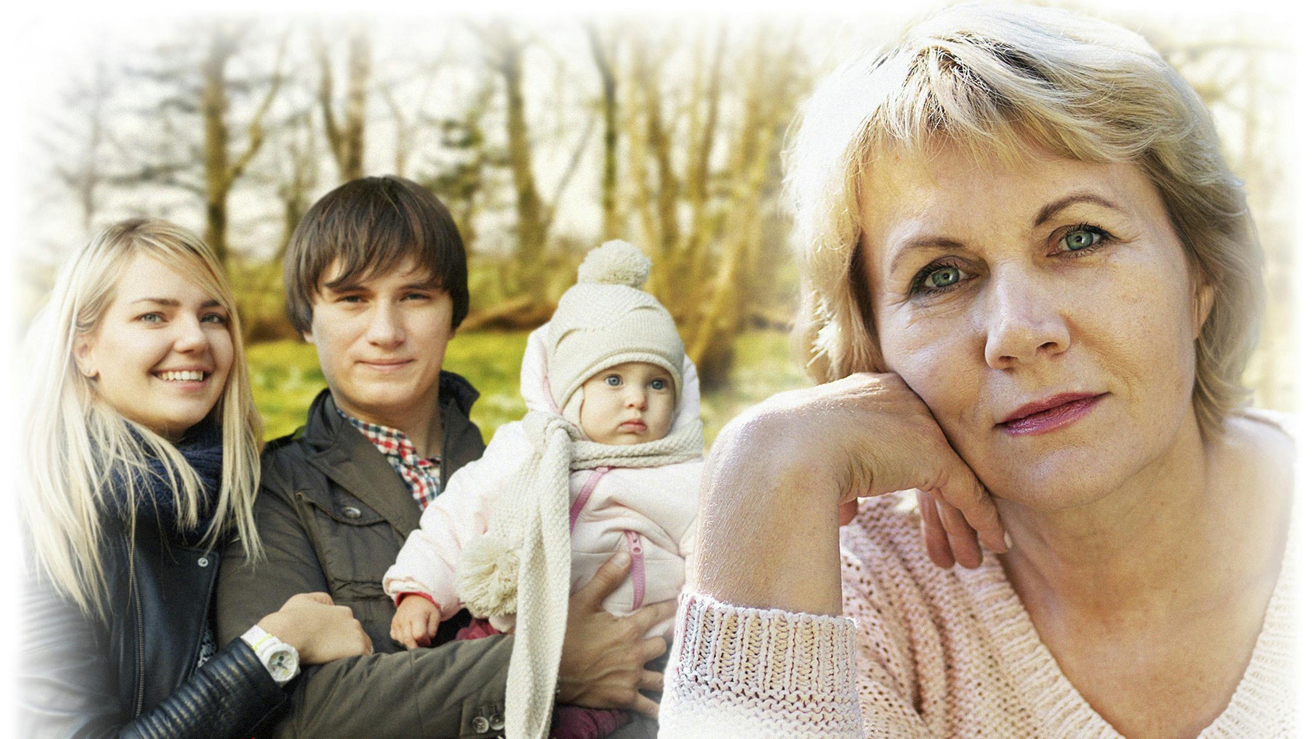 Kvinde med børn i baggrunden