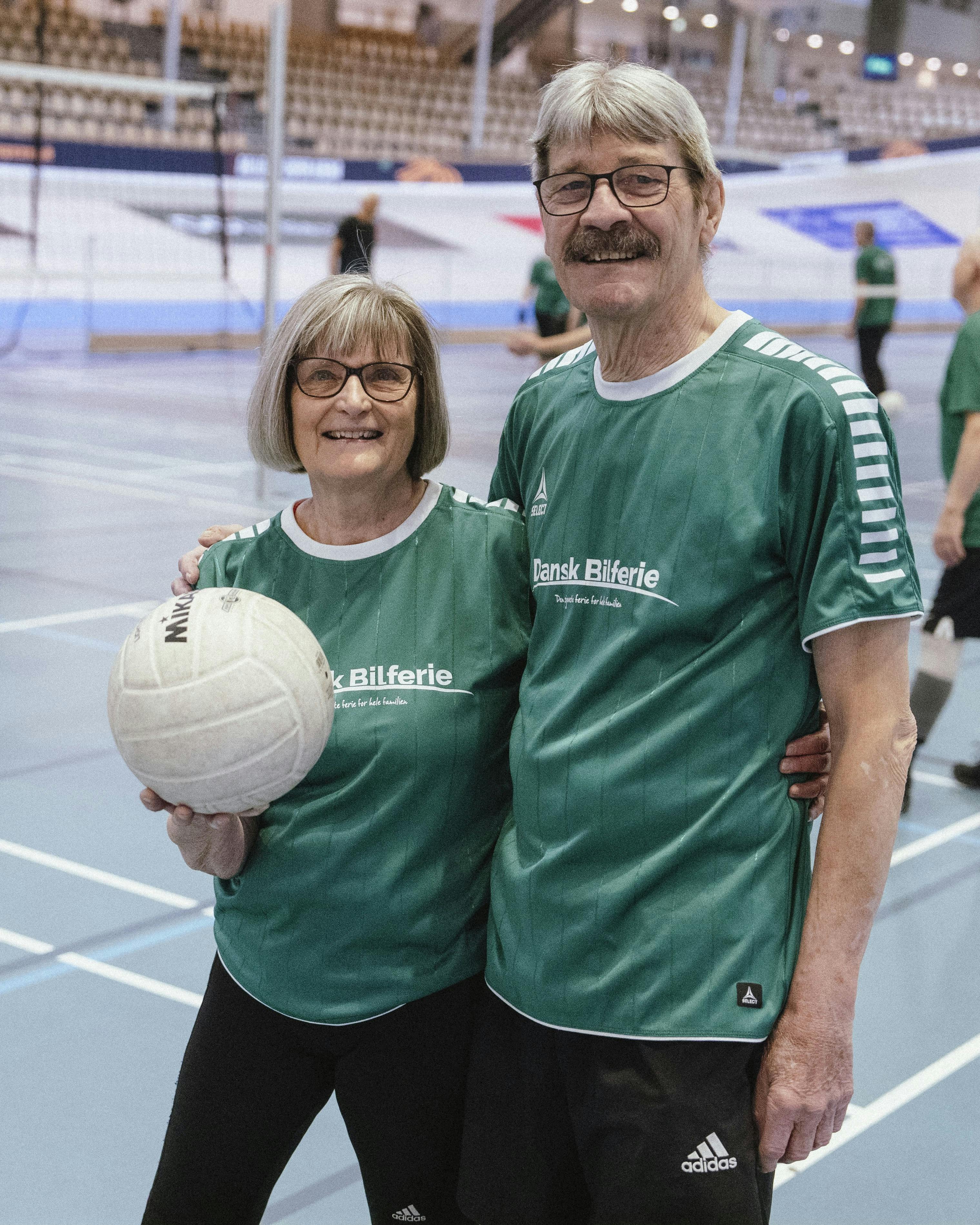 Alice og Gert har dannet par i snart 50 år, men ender de på hver sin side af nettet, er der ingen positiv forskelsbehandling.