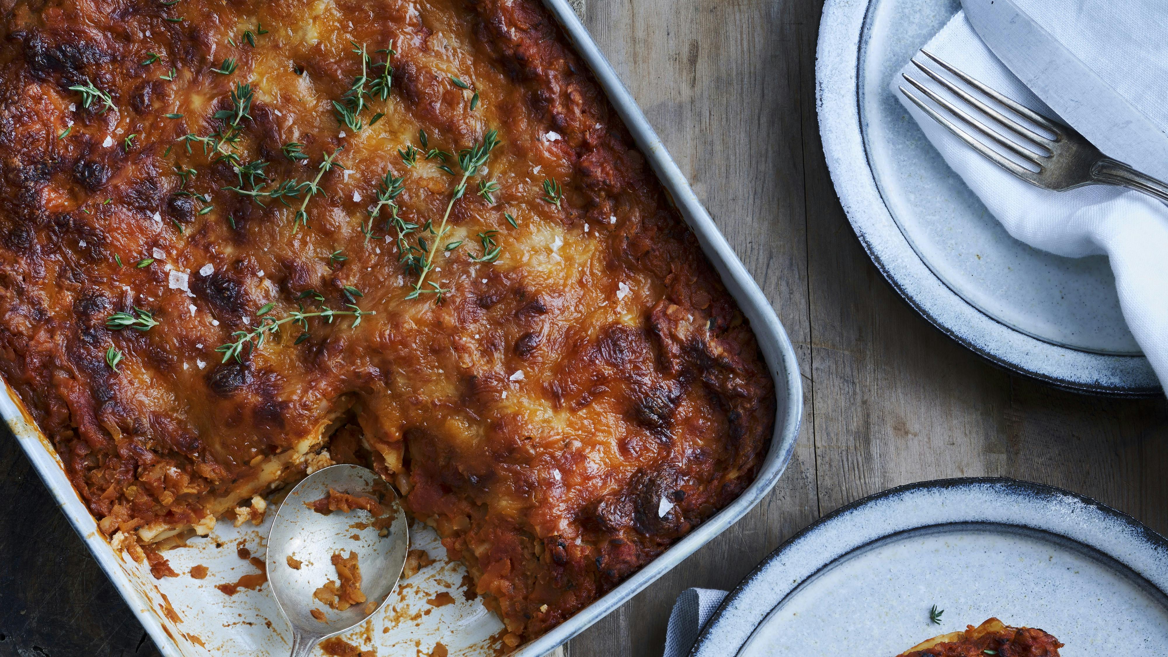 Vegetarlasagne med røde linser