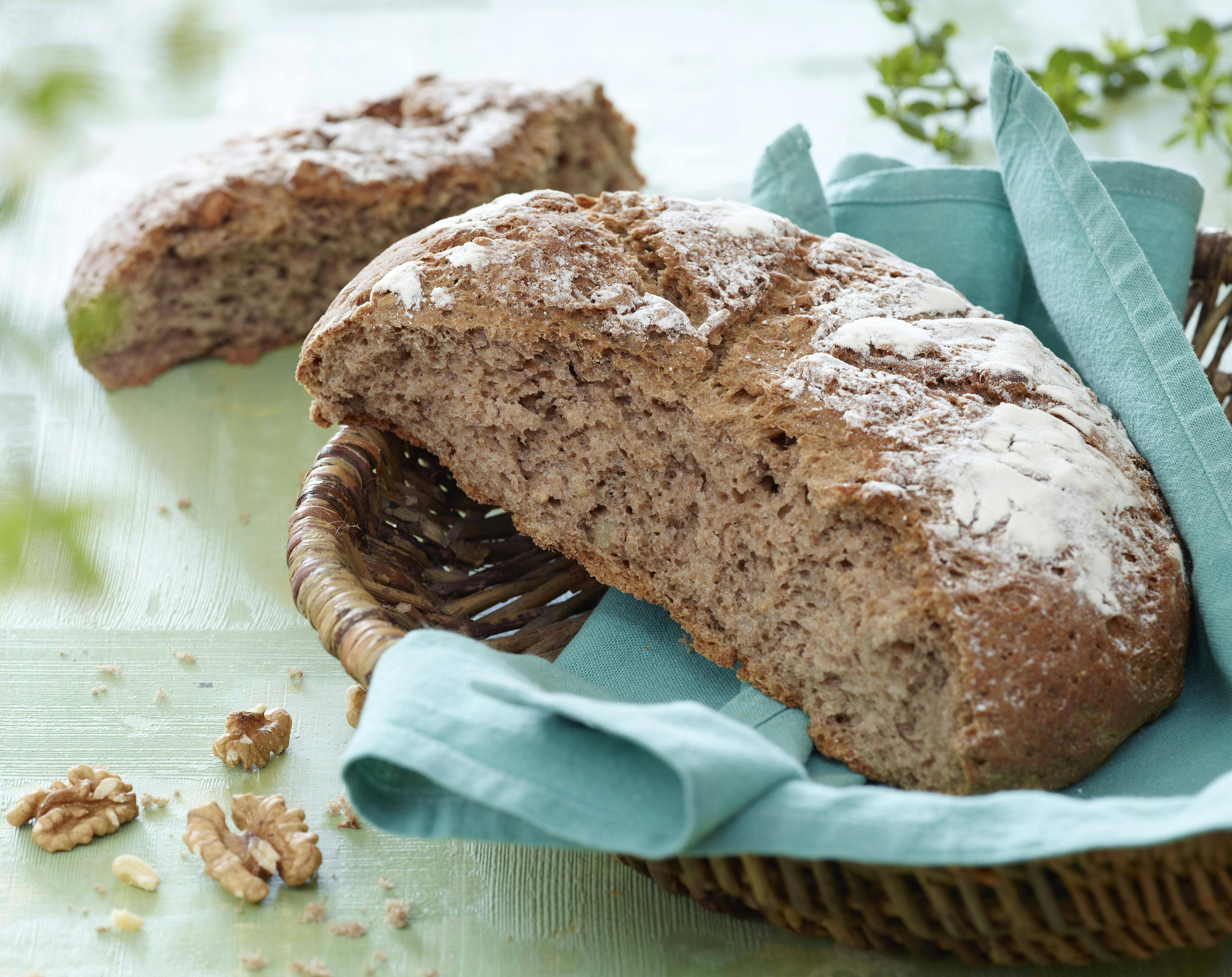 Valnøddebrød med lakrids