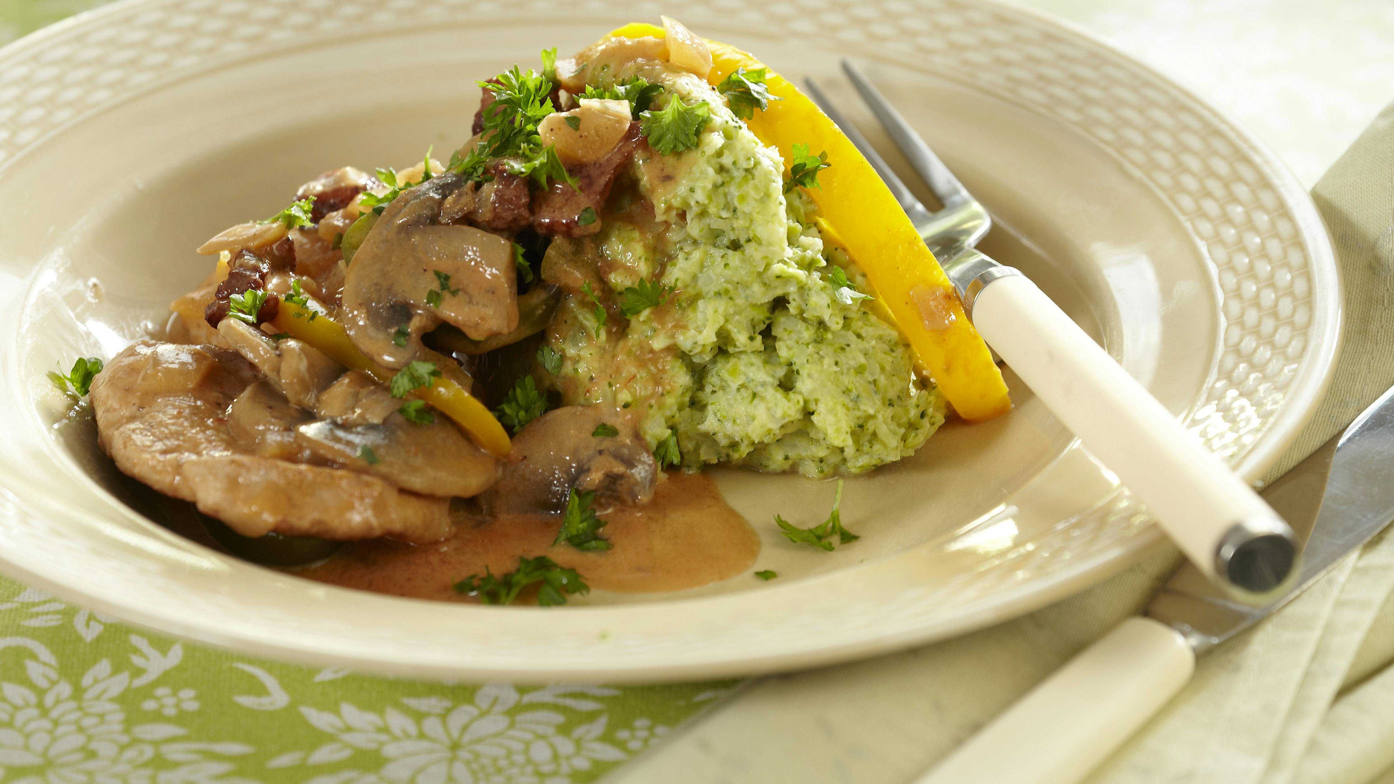 Mørbradgryde med grøn mos på rosenkål og broccoli