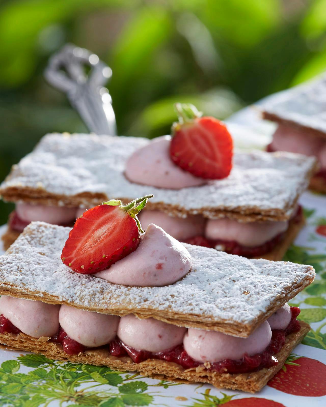 Fragilite-kager med jordbær