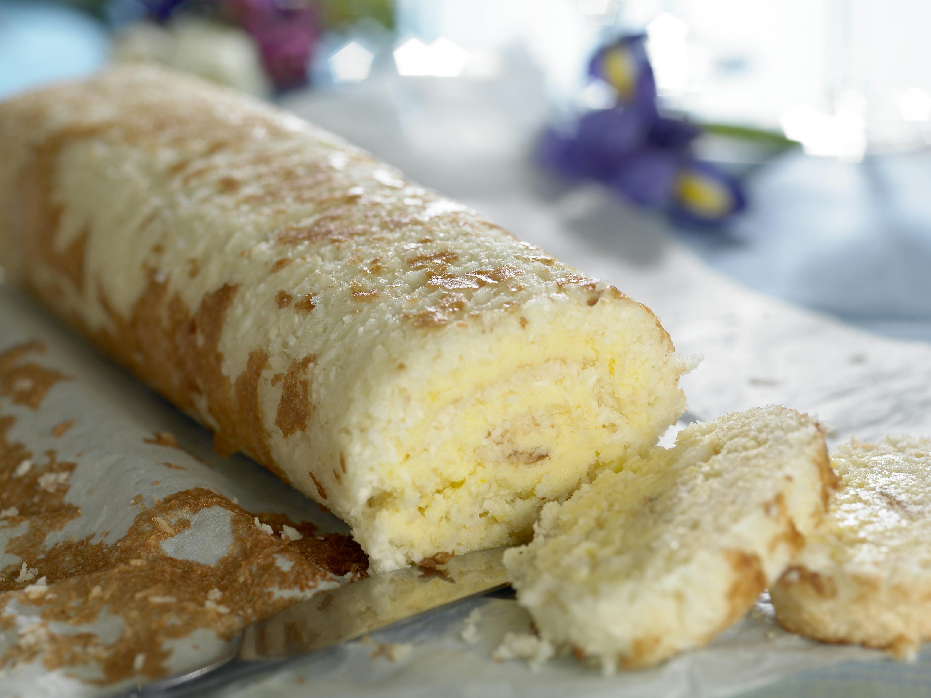 Kirsten Hyttemeiers kokosroulade med citronsmørcreme