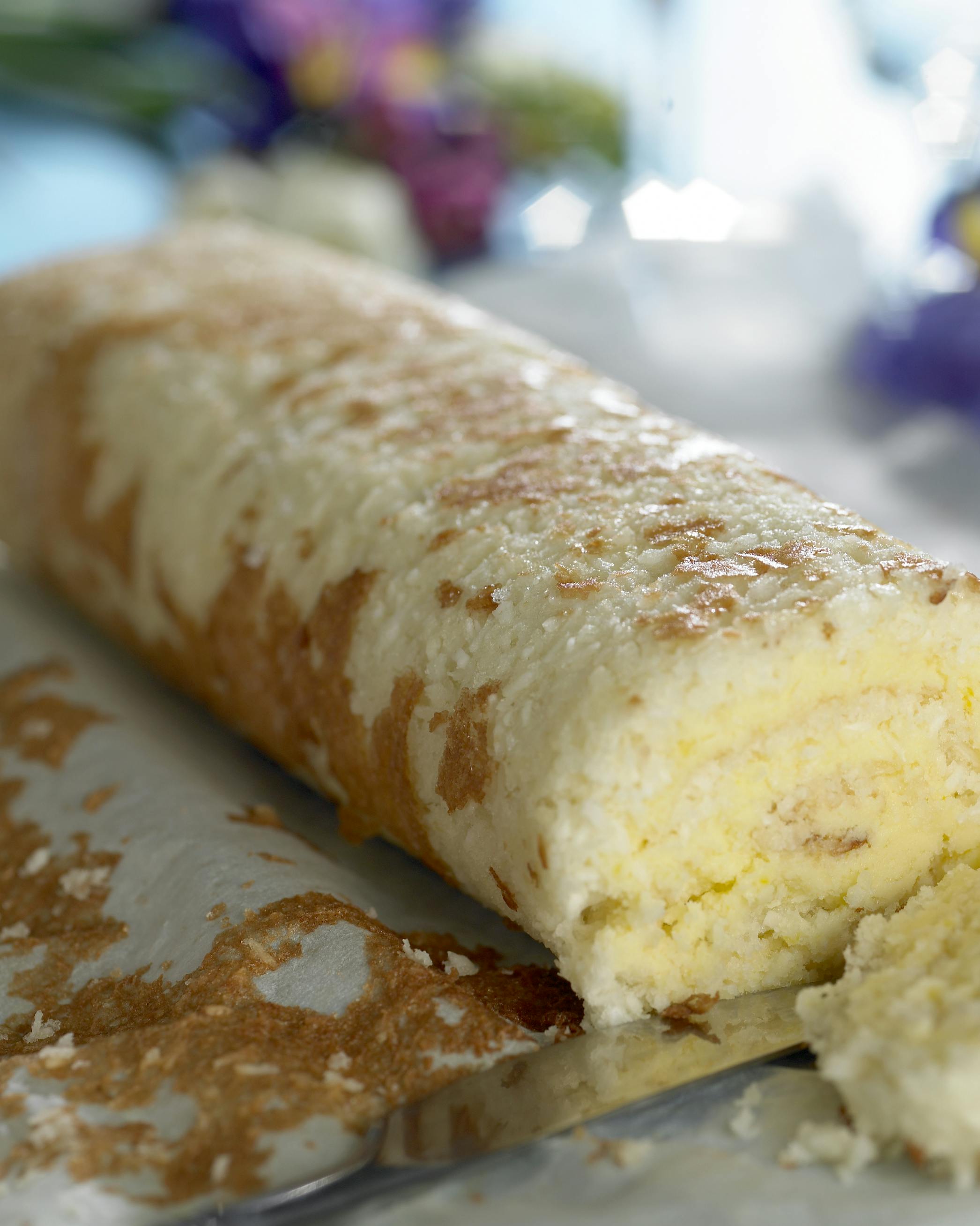 Kirsten Hyttemeiers kokosroulade med citronsmørcreme