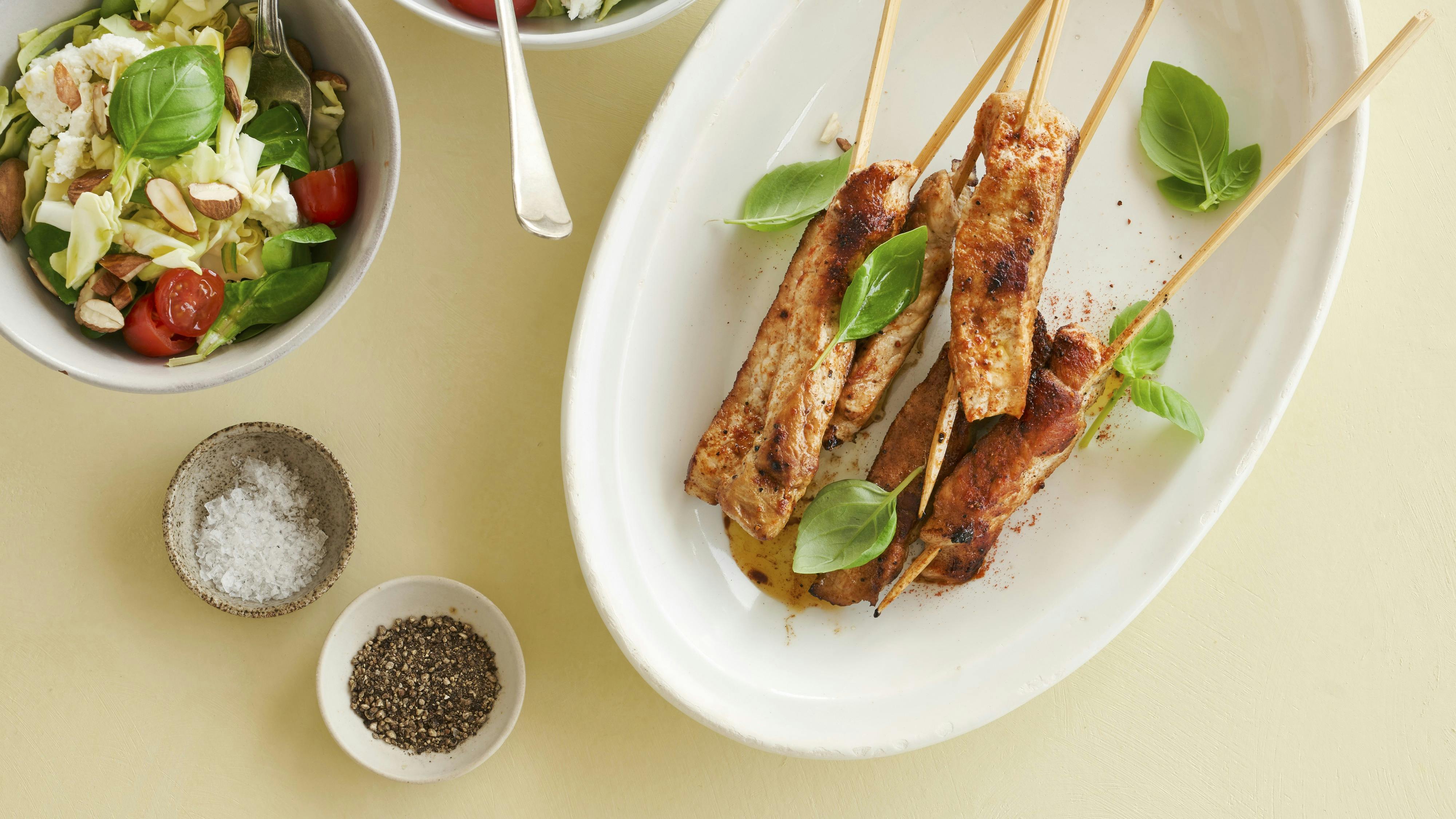 Bbq-spyd med kålsalat