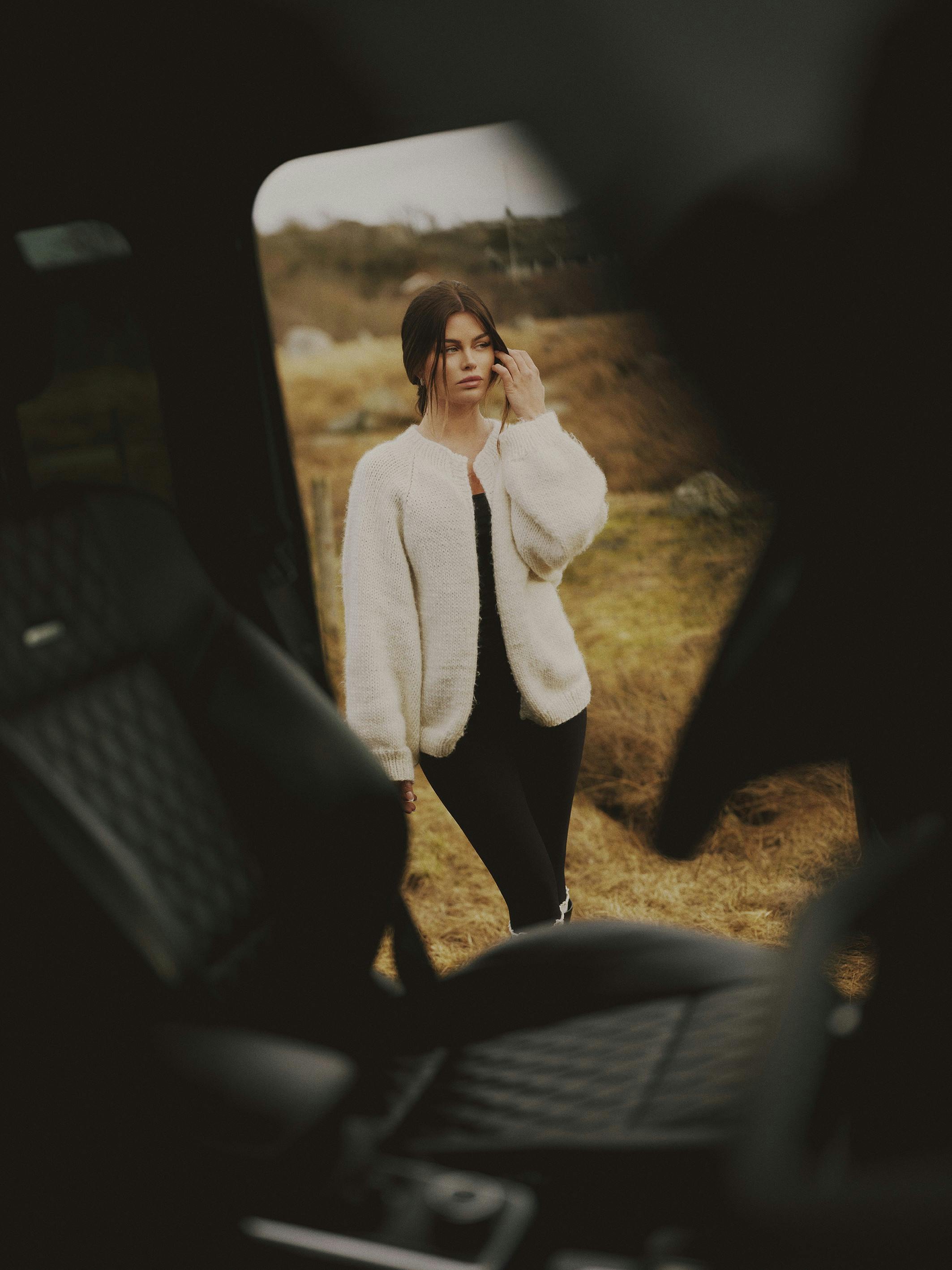 Glatstrikket trøje.