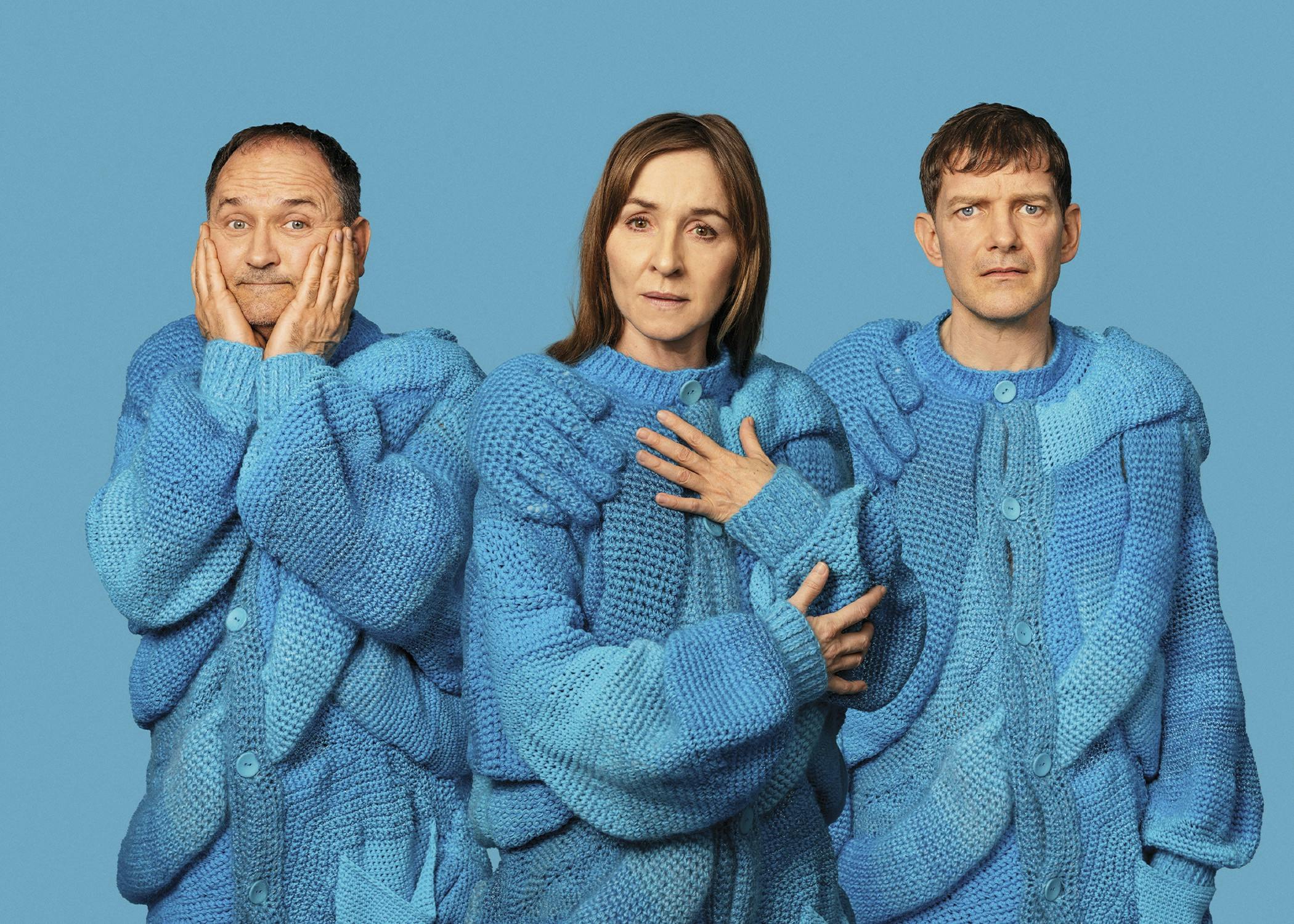 Sonja Richter, Niels Ellegaard og Johannes Lilleøre i teaterkoncerten "Stolt", Folketeatret, 2025.