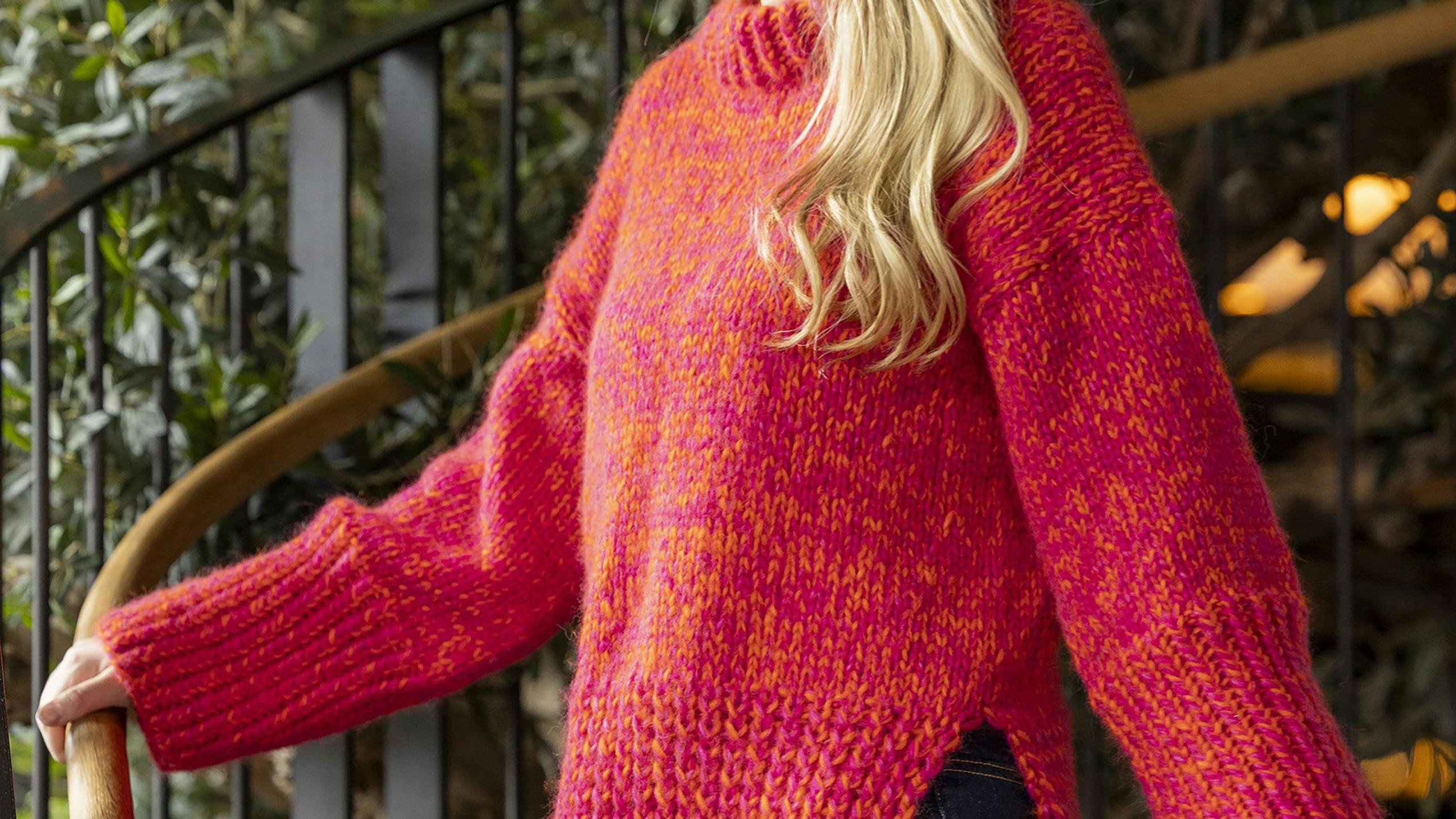 Billede af strikbluse