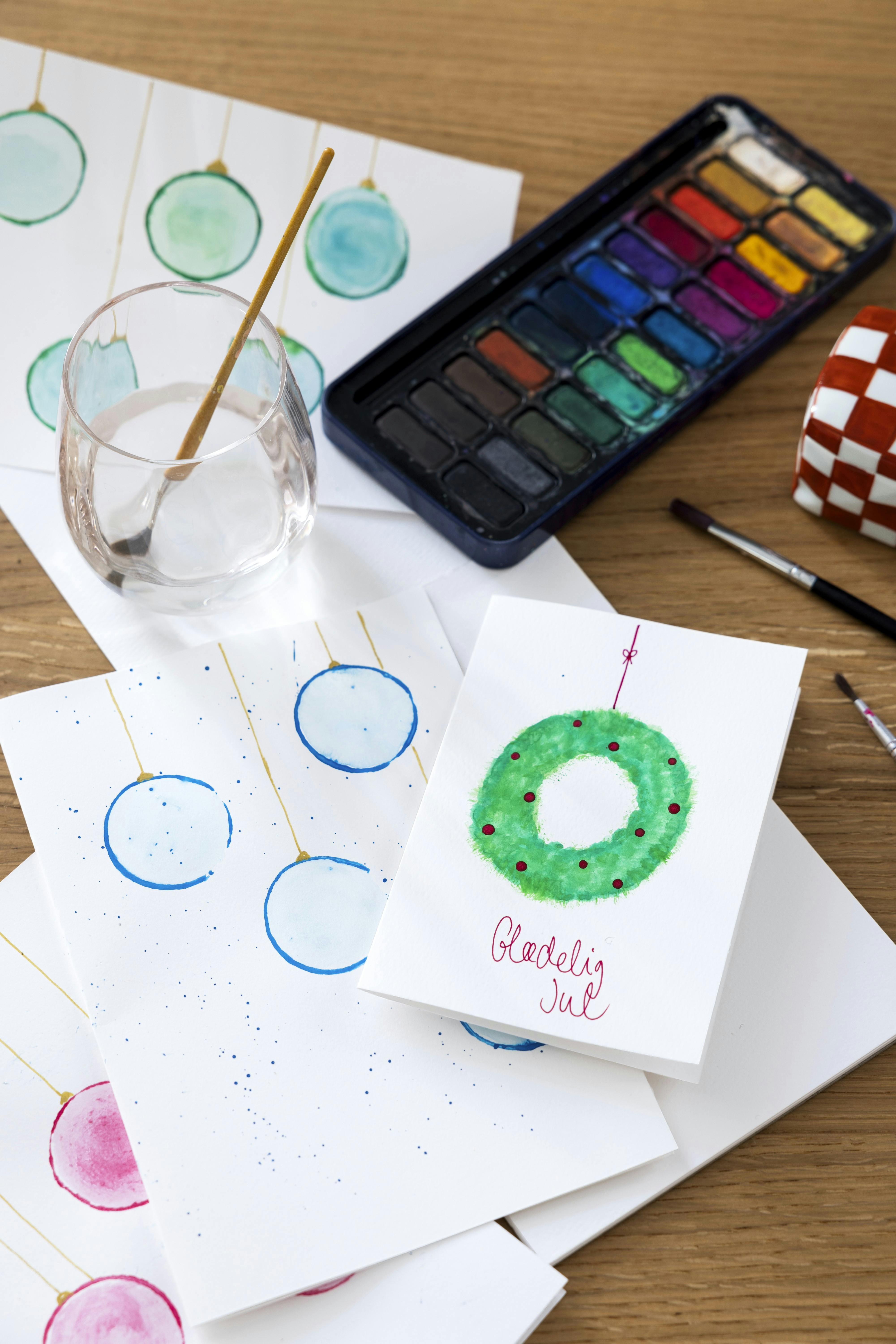 Julekort med malet julekrans