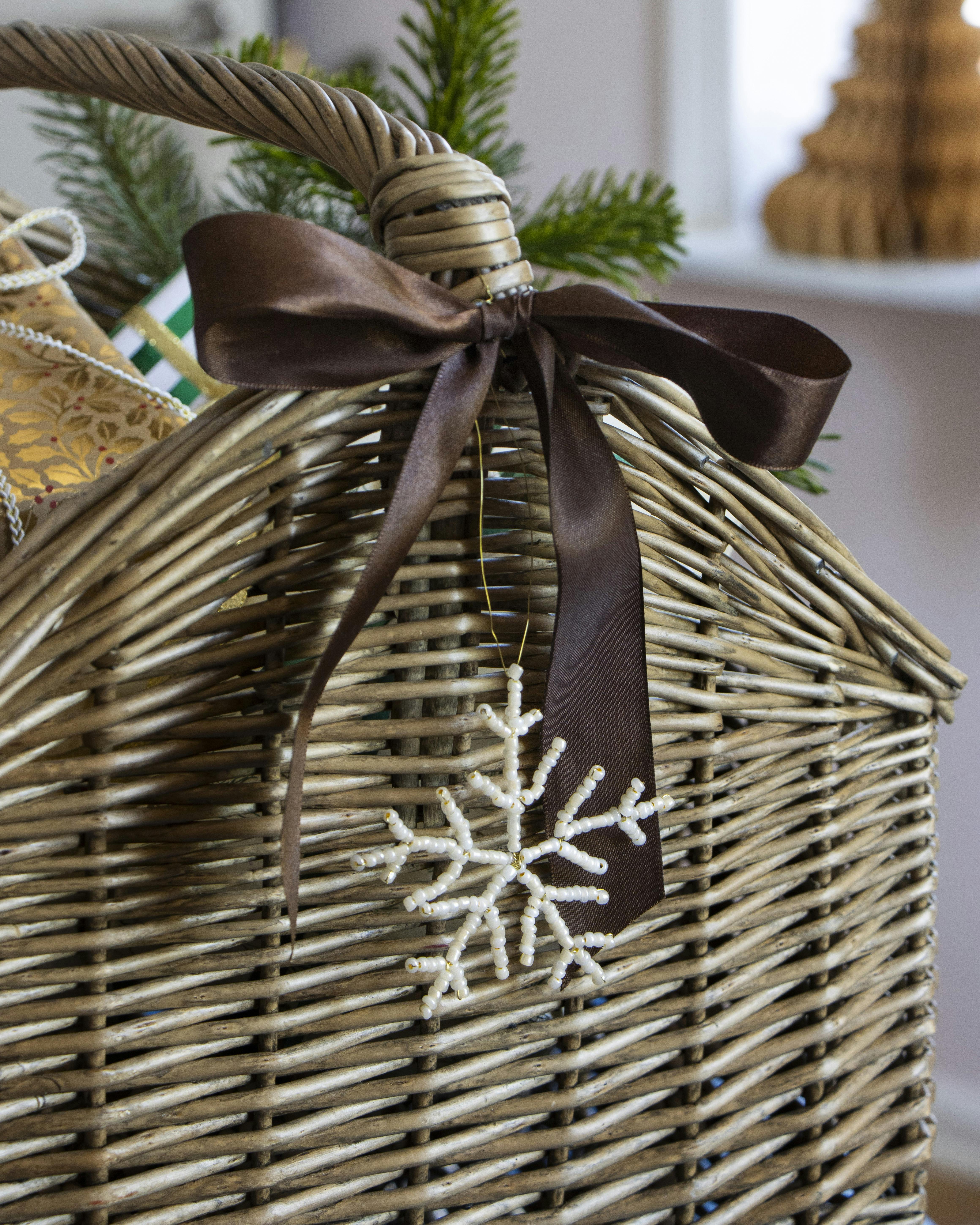 Snefnug lavet af hvide perler