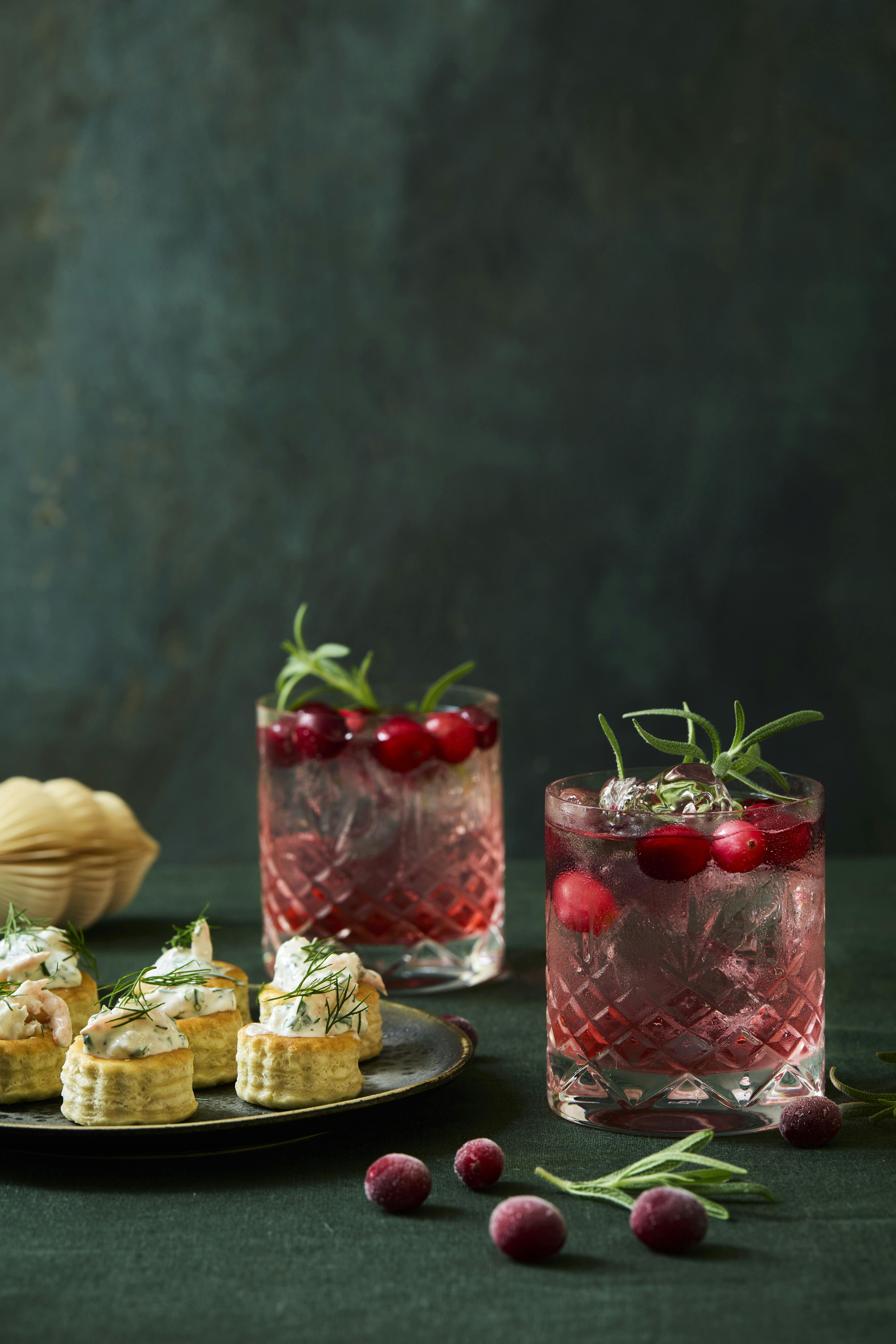 Gin Tonic og Krustader med rejesalat