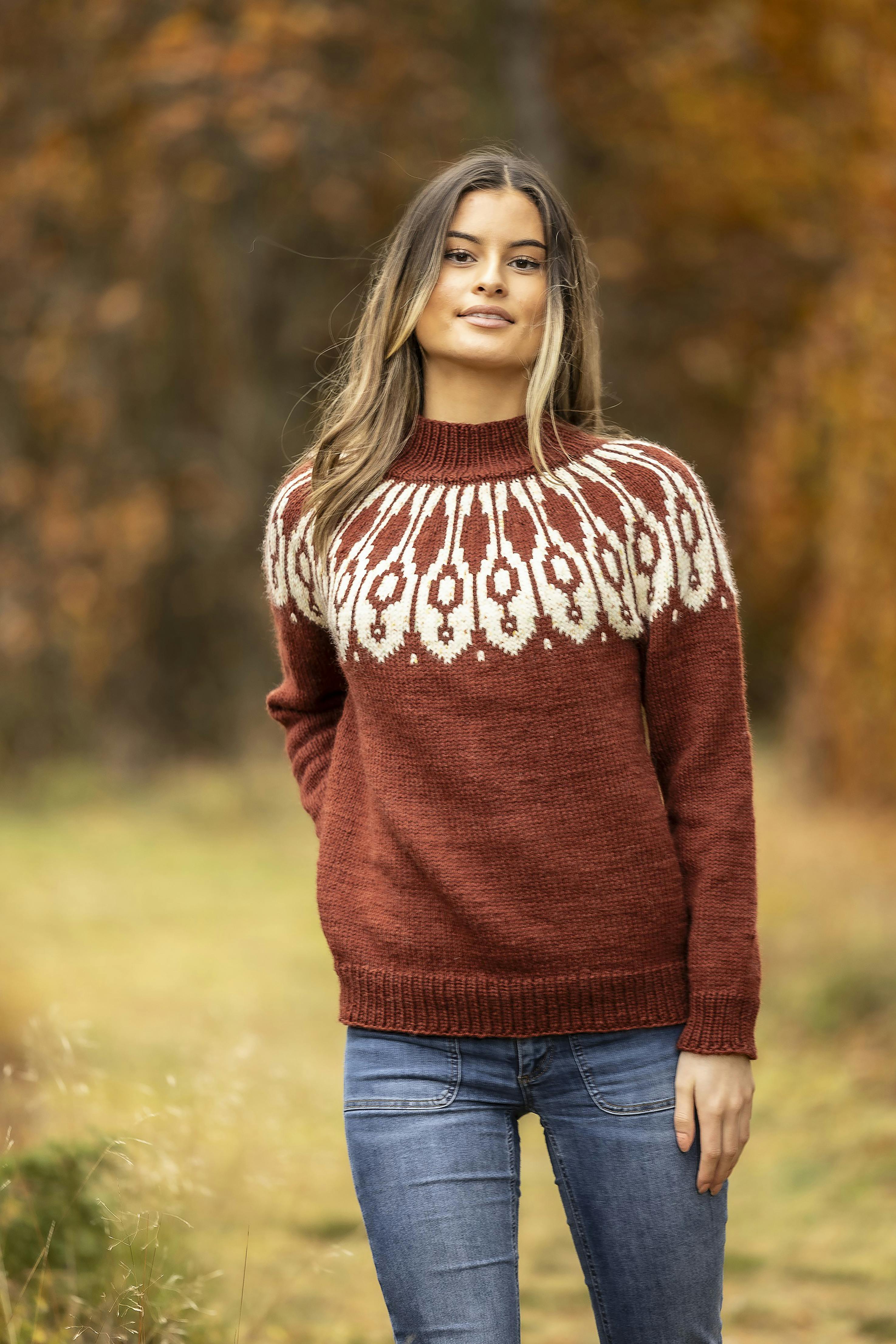 Sweater med rundt bærestykke