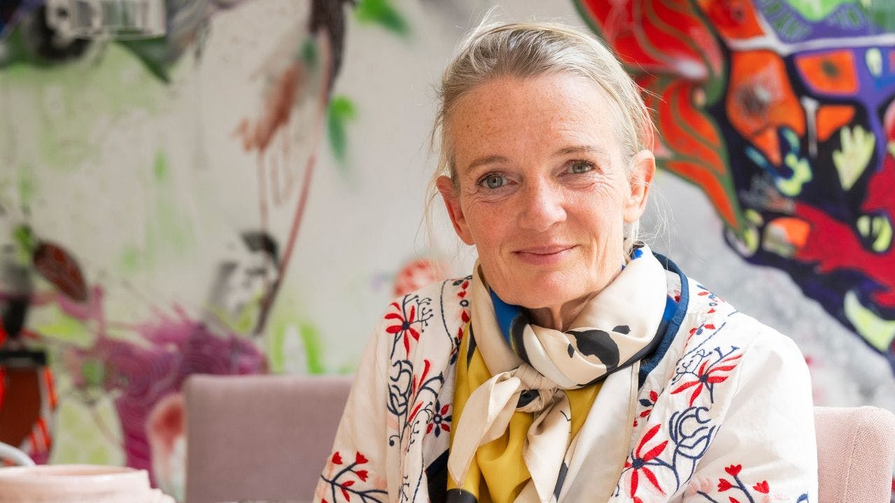 Kristine Marie Foss ved sit skrivebord