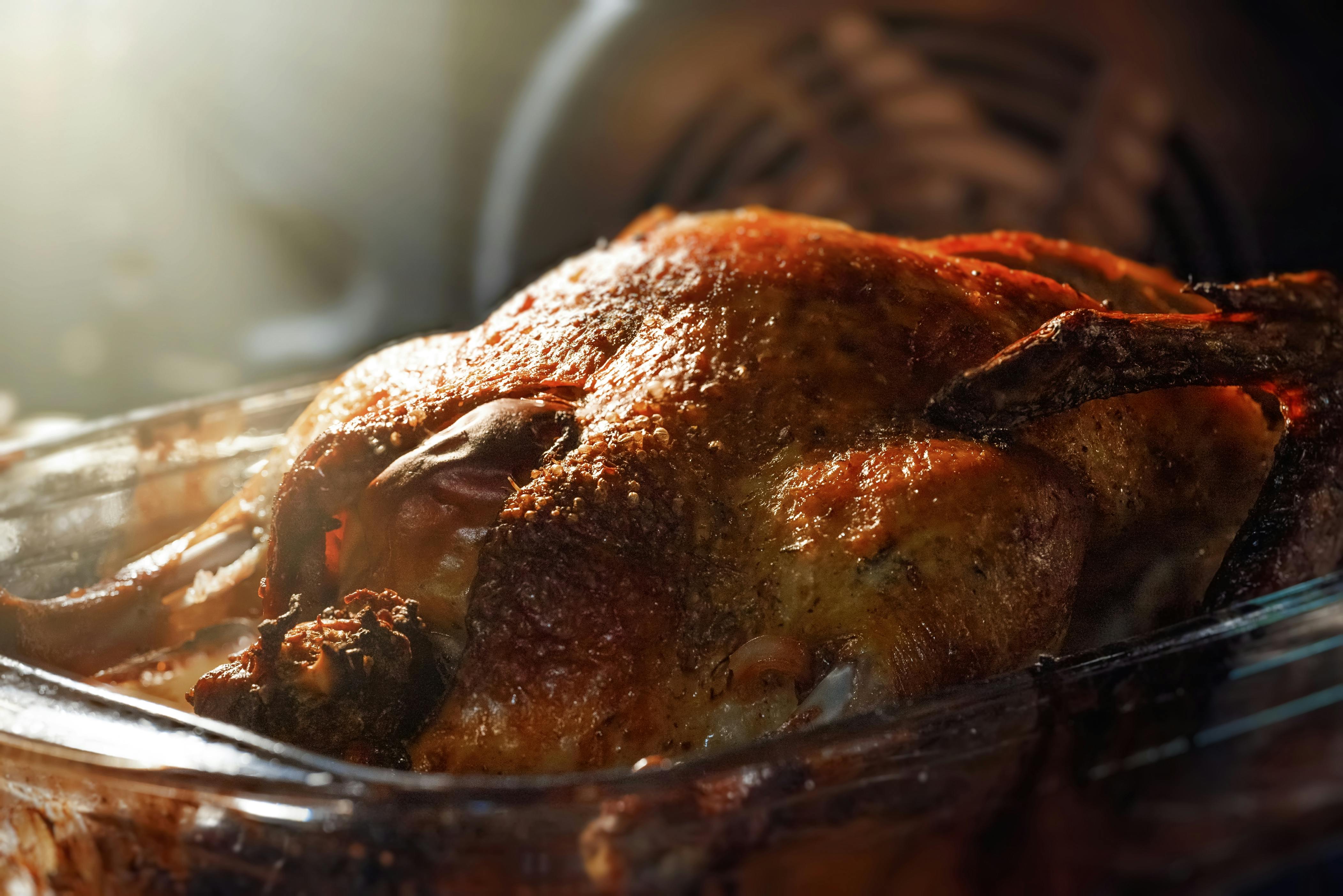 Hel andesteg i ovnen