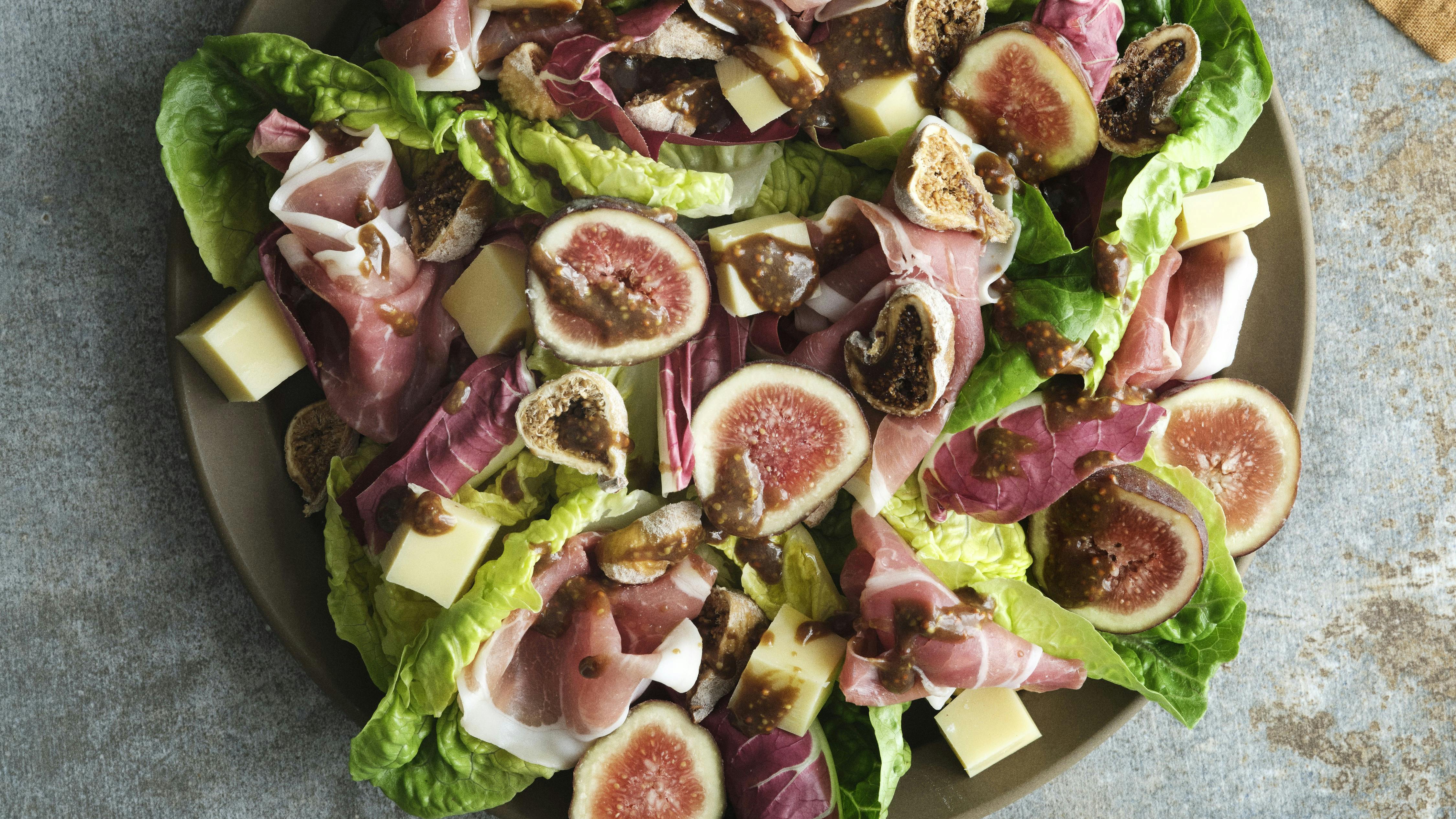 Salat med figner og gruyere