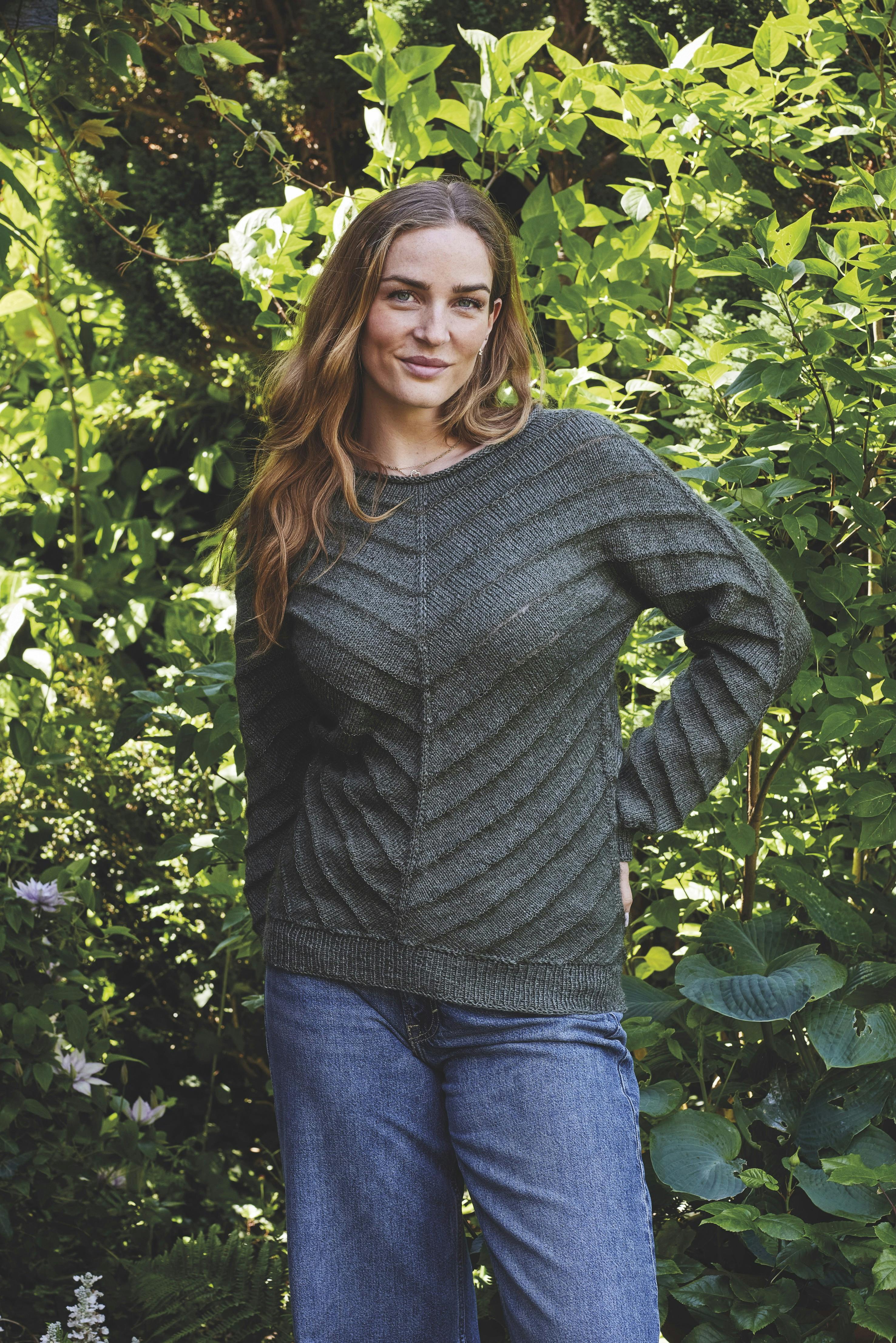 Sweater med bløde striber.