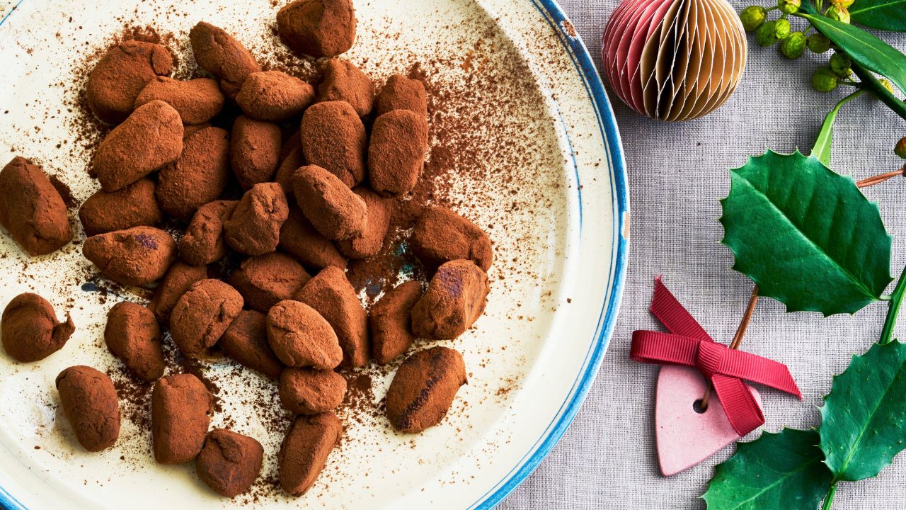 Kaffetrøfler med chokolade og espresso