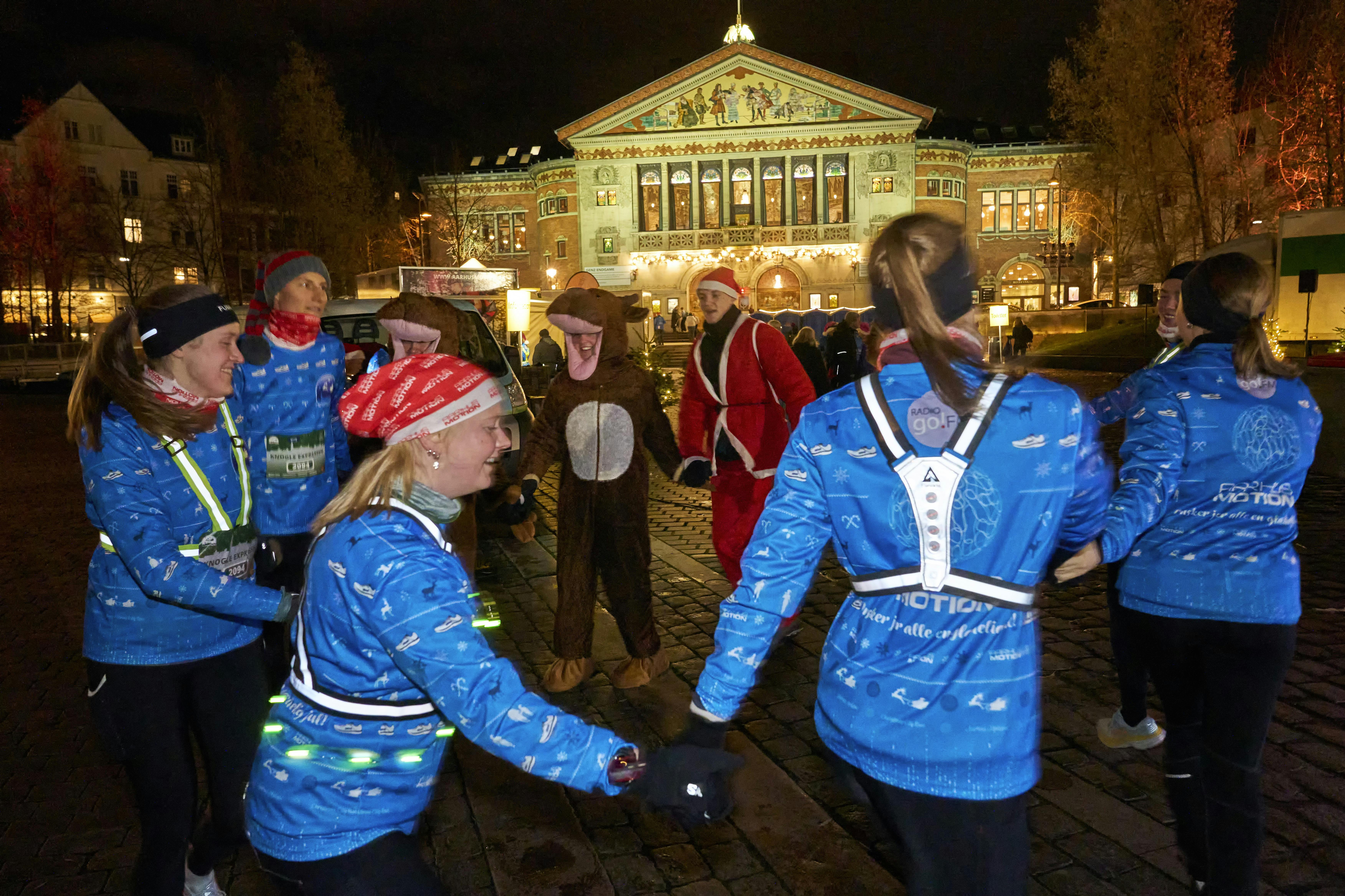 Christmas City Run i Aarhus. Også kendt som julemandsløbet.