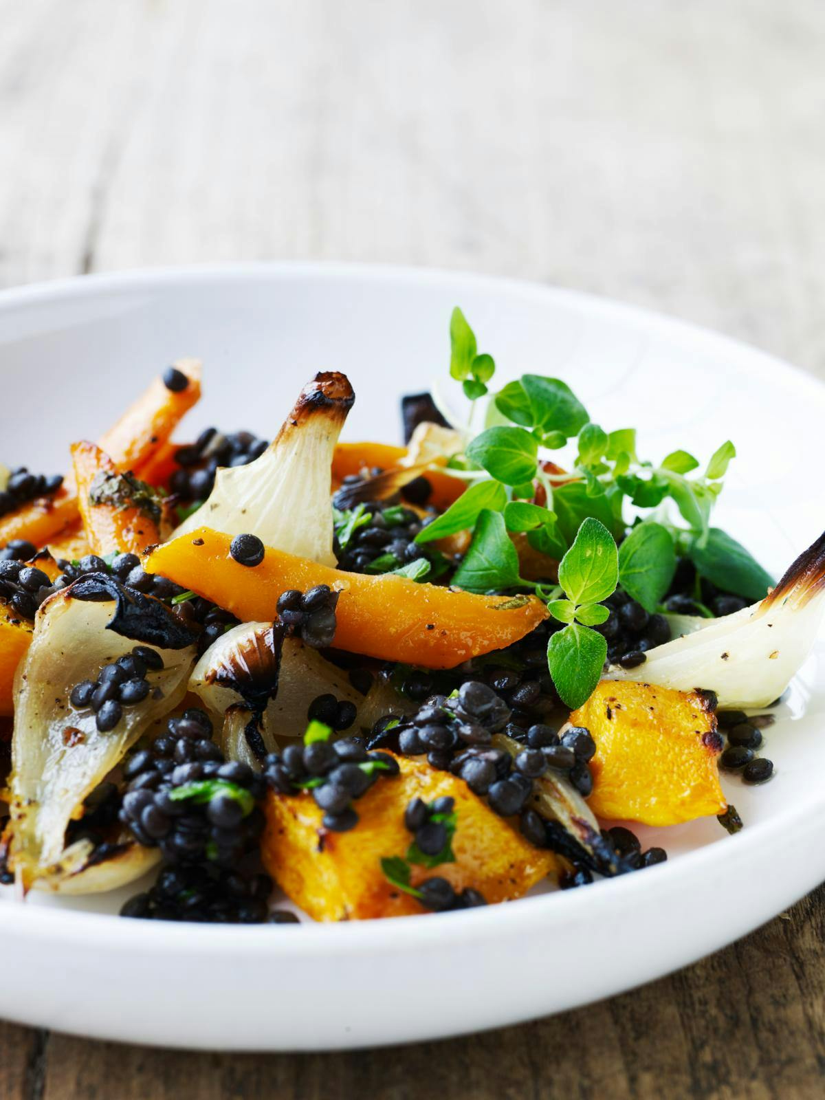 En tallerken med rodfrugter