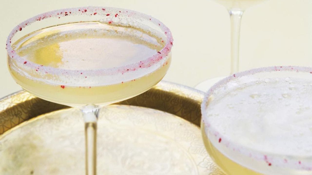 Citroncocktail med sukkerkant