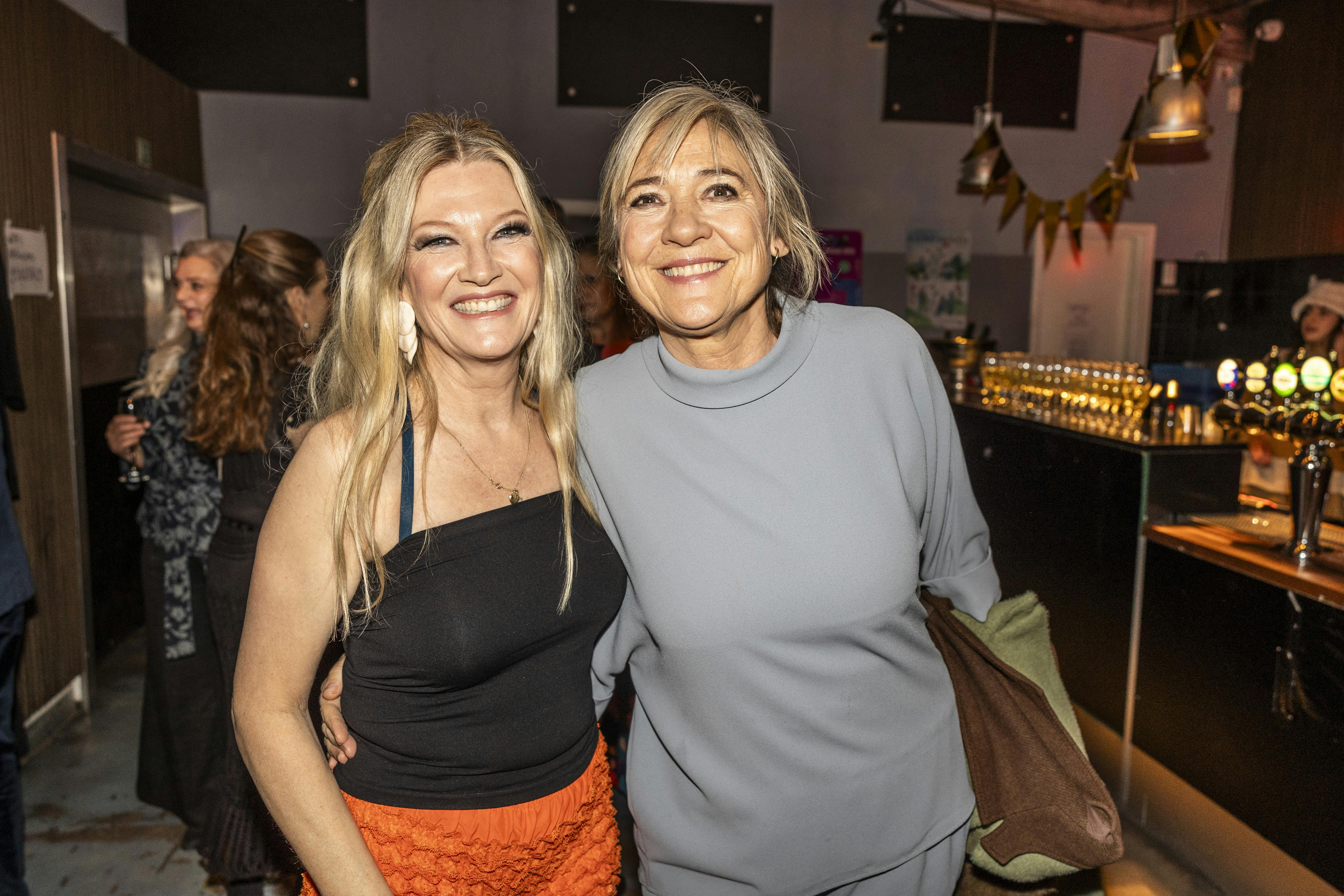 Mette Horn og Anne-Grethe Bjarup Riis ved sidstnævntes 60-års fødselsdag i 2025.
