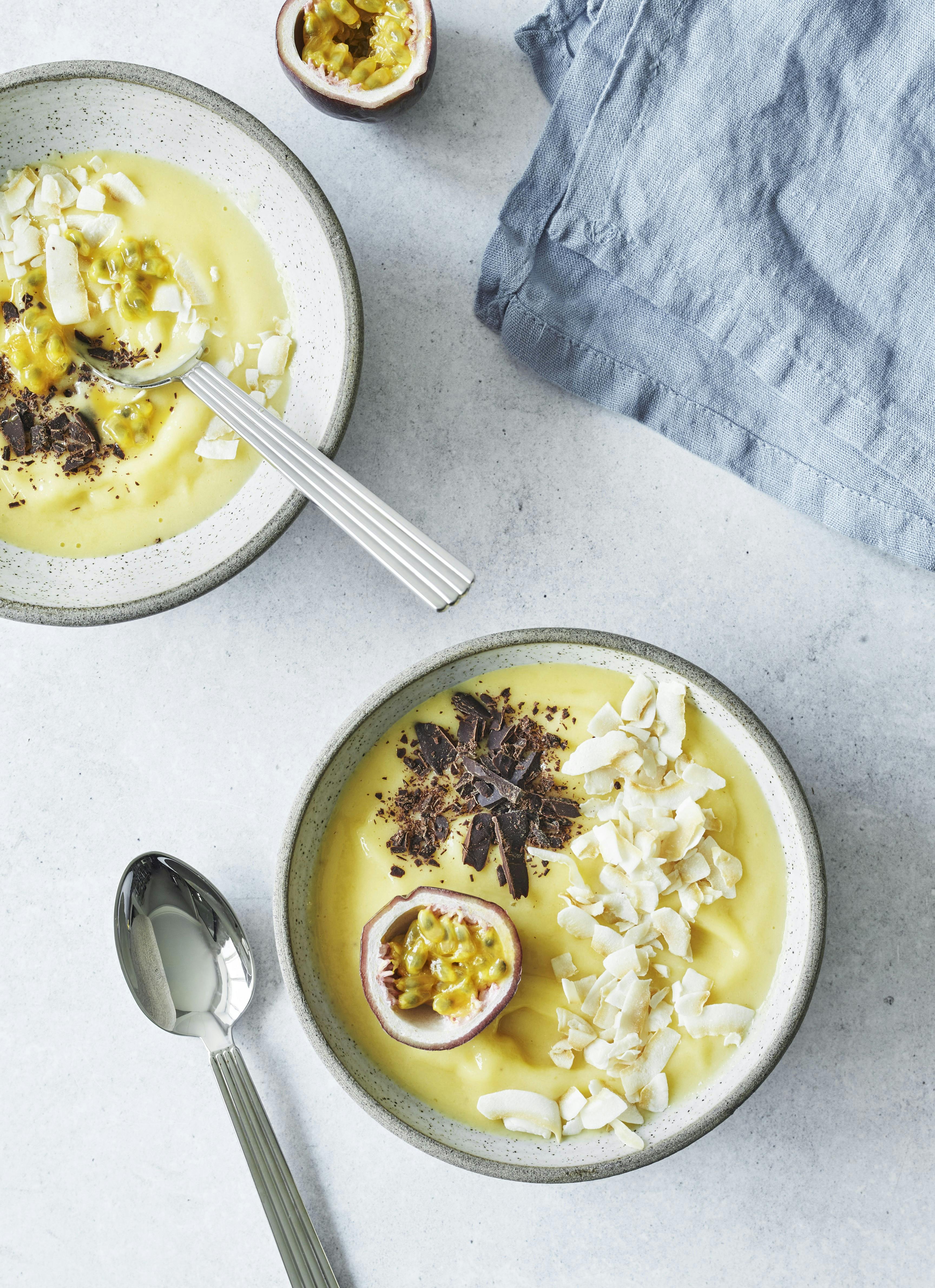 Nice cream med passionsfrugt, mango og banan.