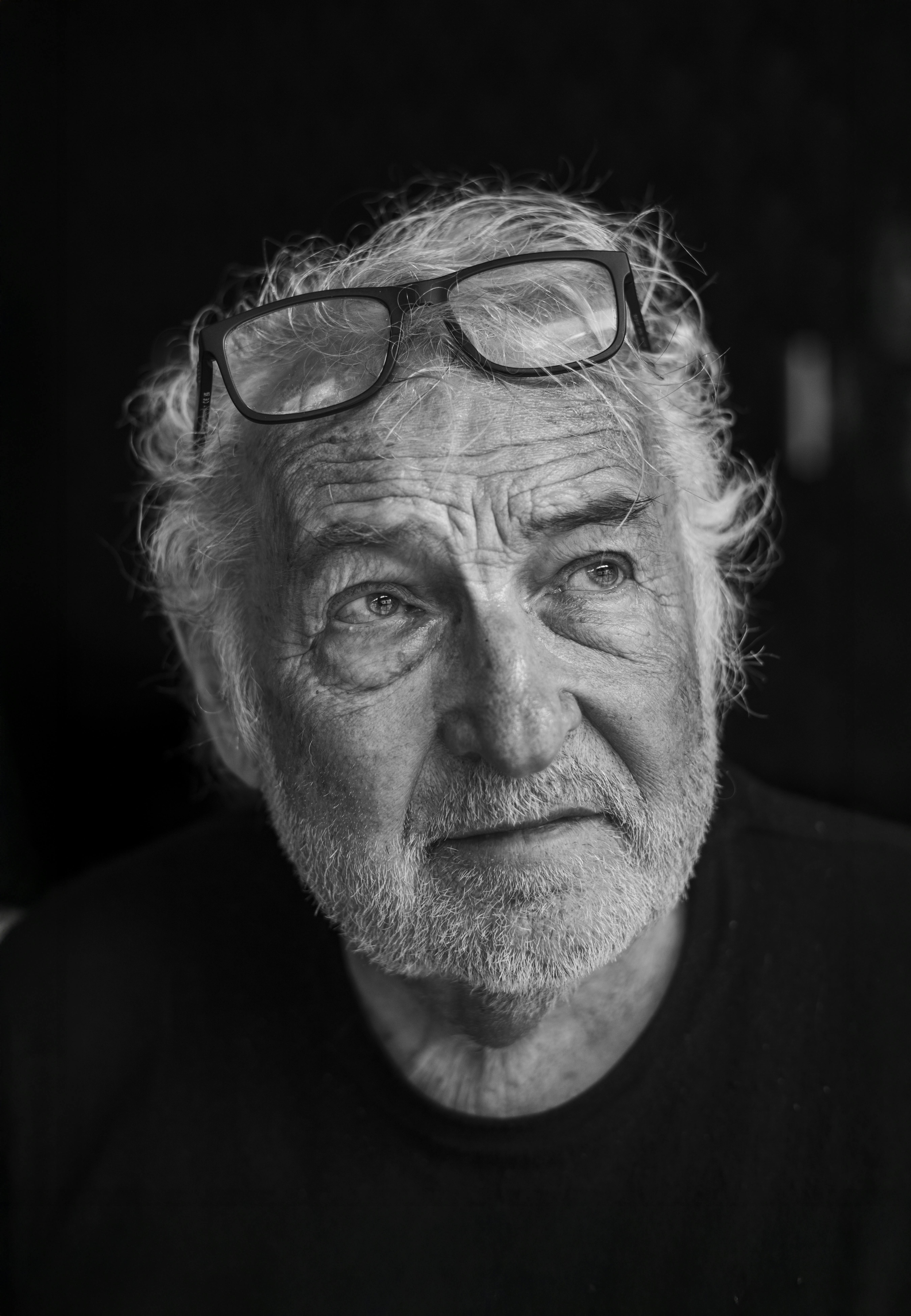 Niels Hausgaard frygter ikke døden mere.