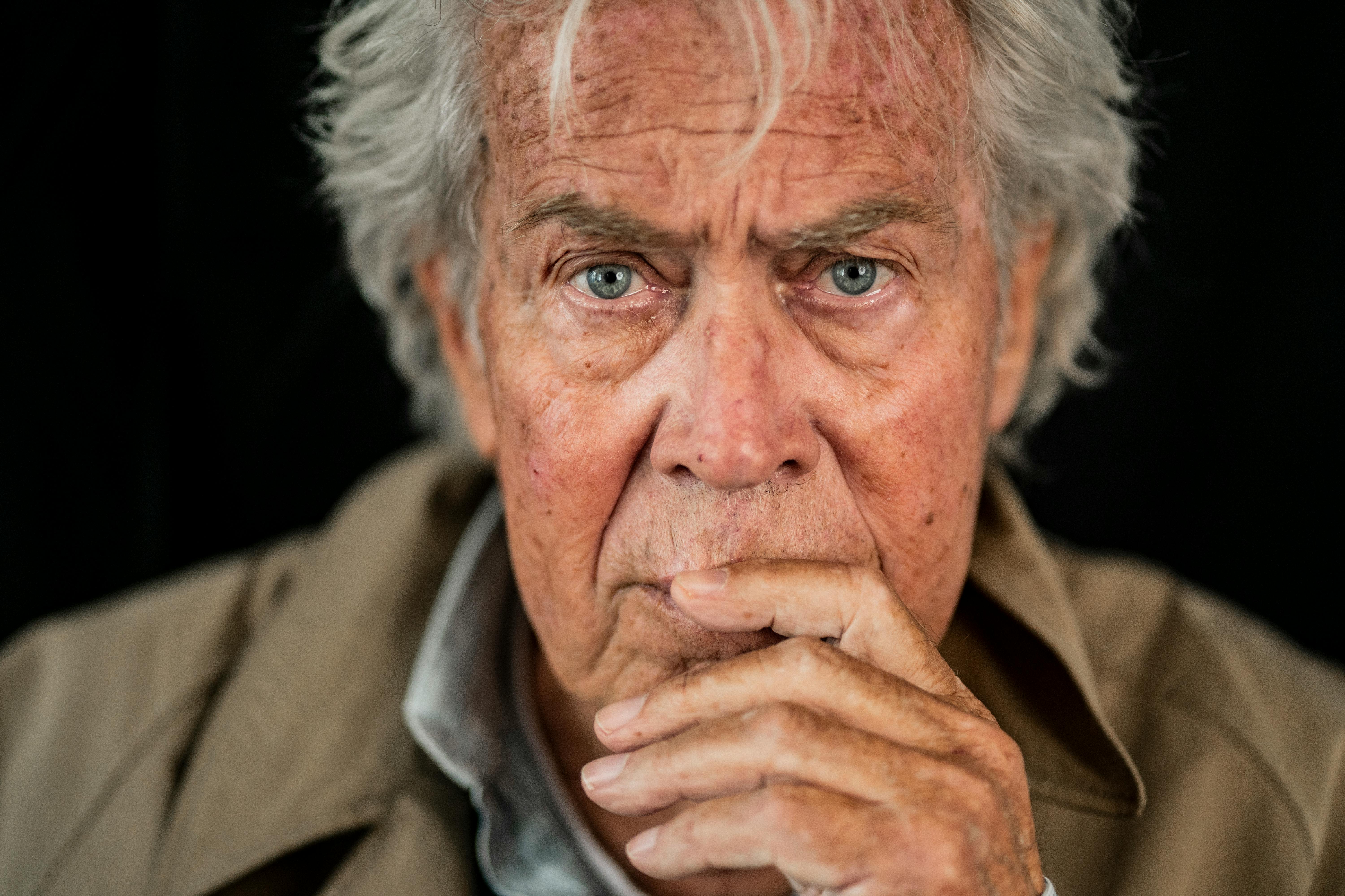 Jørgen Leth - journalist, forfatter, tv- og filmmand, foredragsholder, cykelkommentator, digter