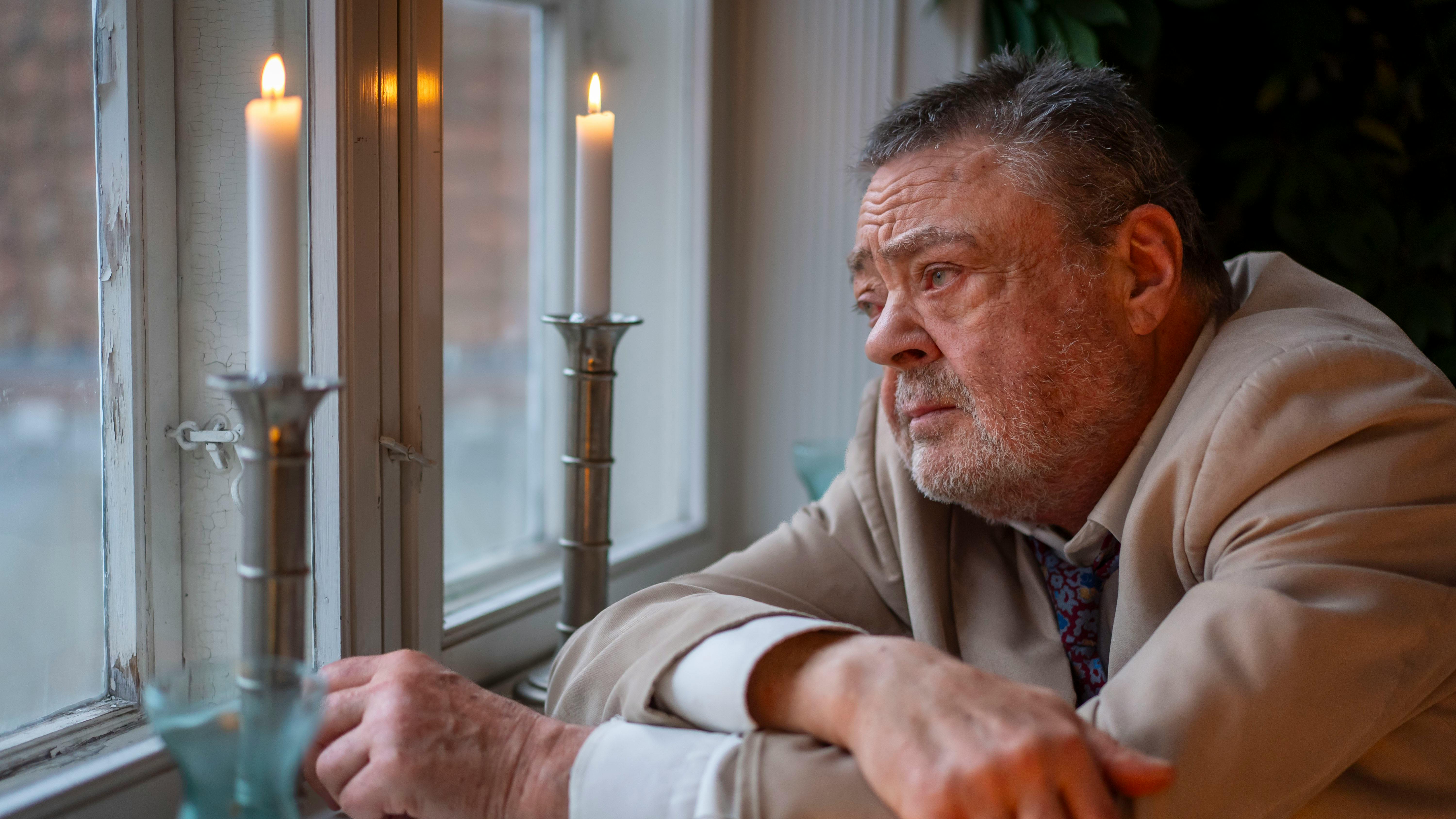 Tommy Kenter skal lære at leve med sorgen efter sin datter.