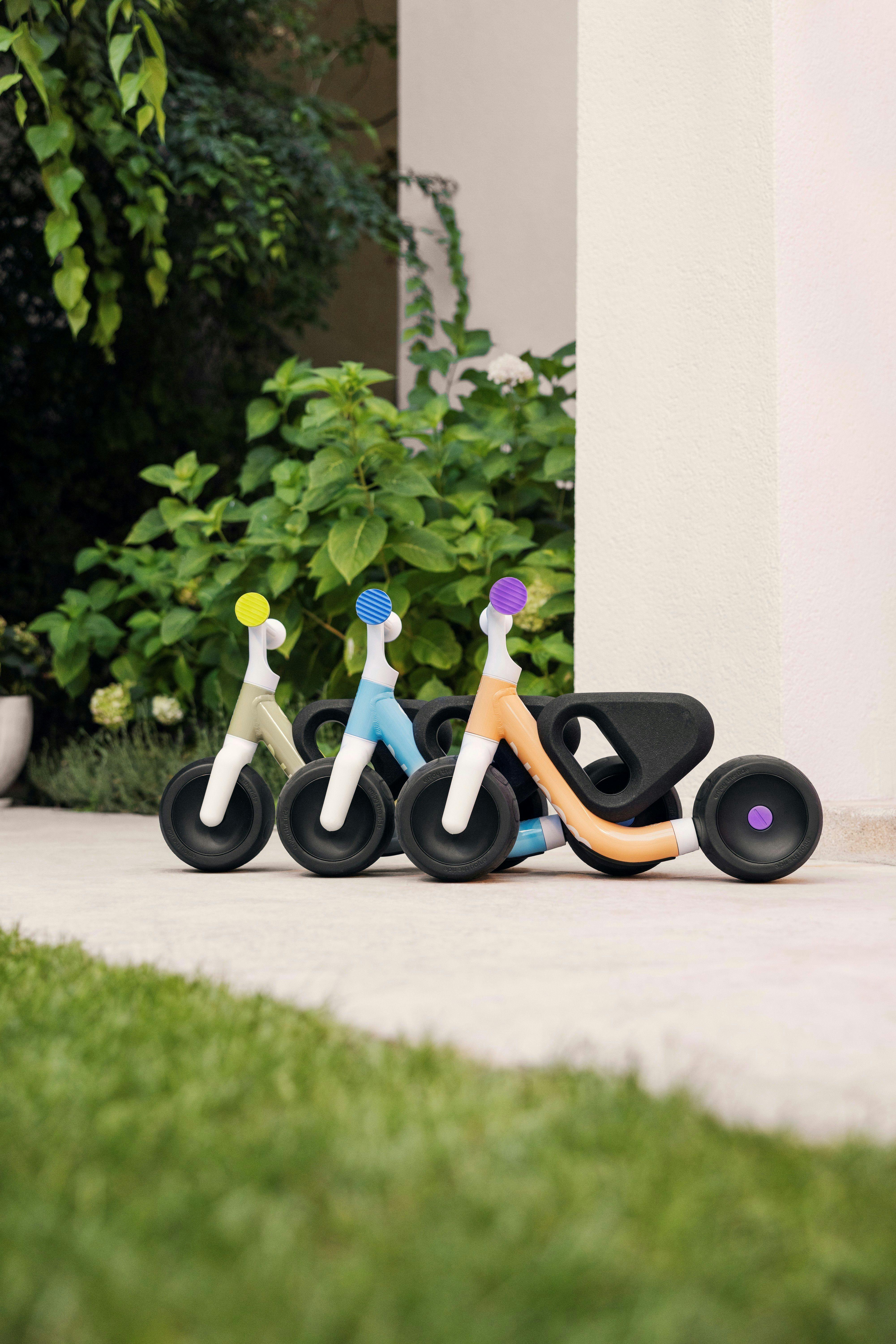 Deltag i konkurrencen og vind en løbecykel og hjelm fra woom