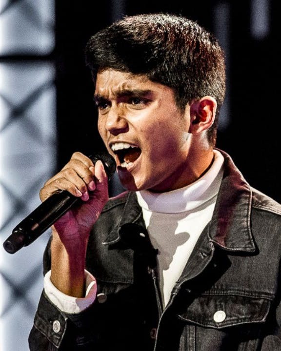 Hugo fra X Factor til 6 chair challenge