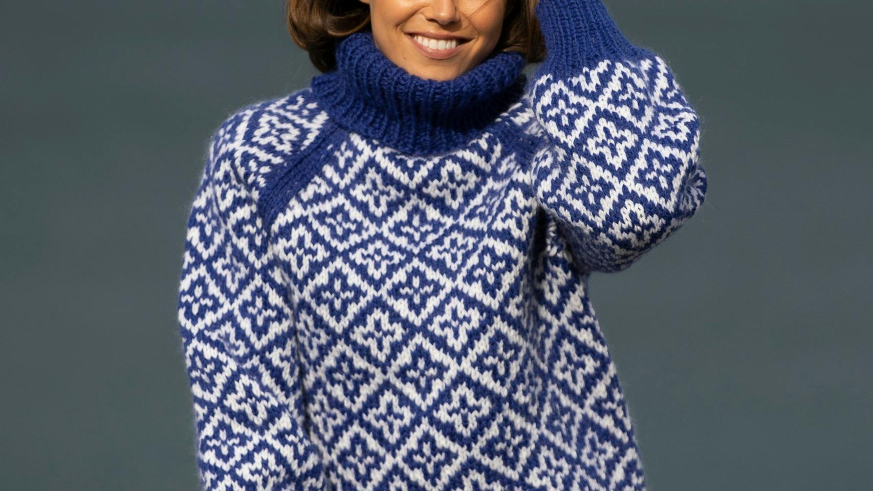 Sweater med rullekrave