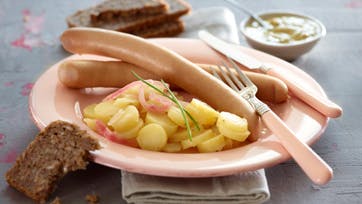 Lækre wienerpølser med varm kartoffelsalat