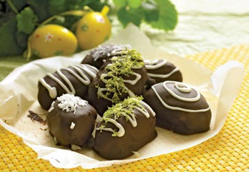 Lækre påskeæg af kokos og hvid chokolade