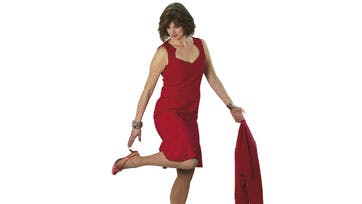 Kjole 1.349 kr. Bolerojakke 699 kr. Elinette. Strømper 89 kr. Falke. Zodiaco Sko 499 kr. Paw. Armbånd fra Dansk Smykkekunst 245 kr. pr. stk.