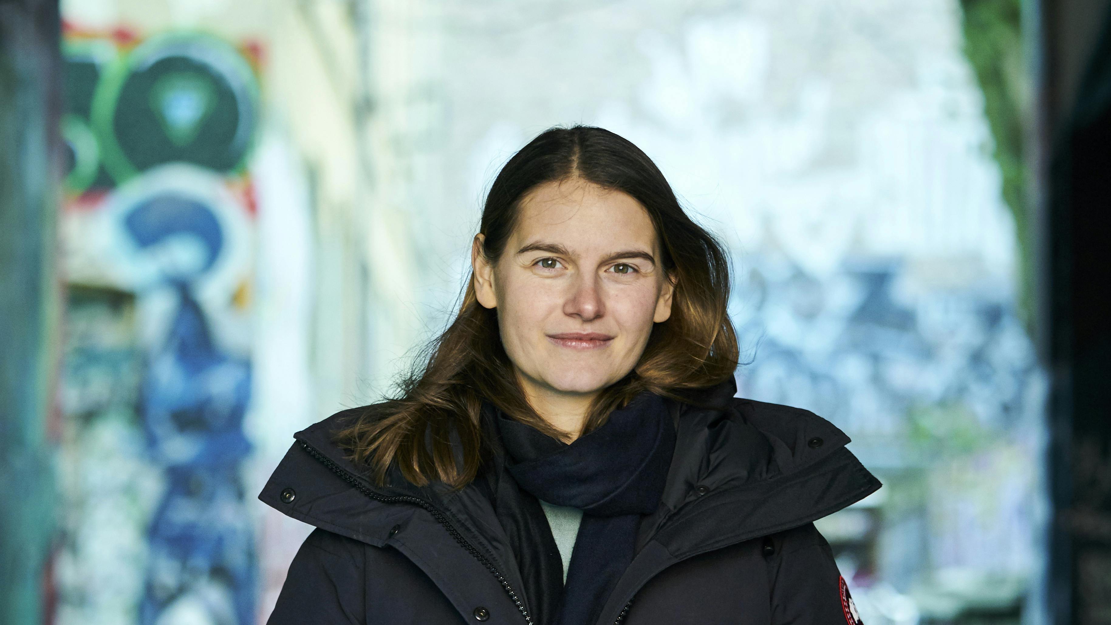 Instruktøren Malou Reymanns far har lært hende at være tro mod sig selv